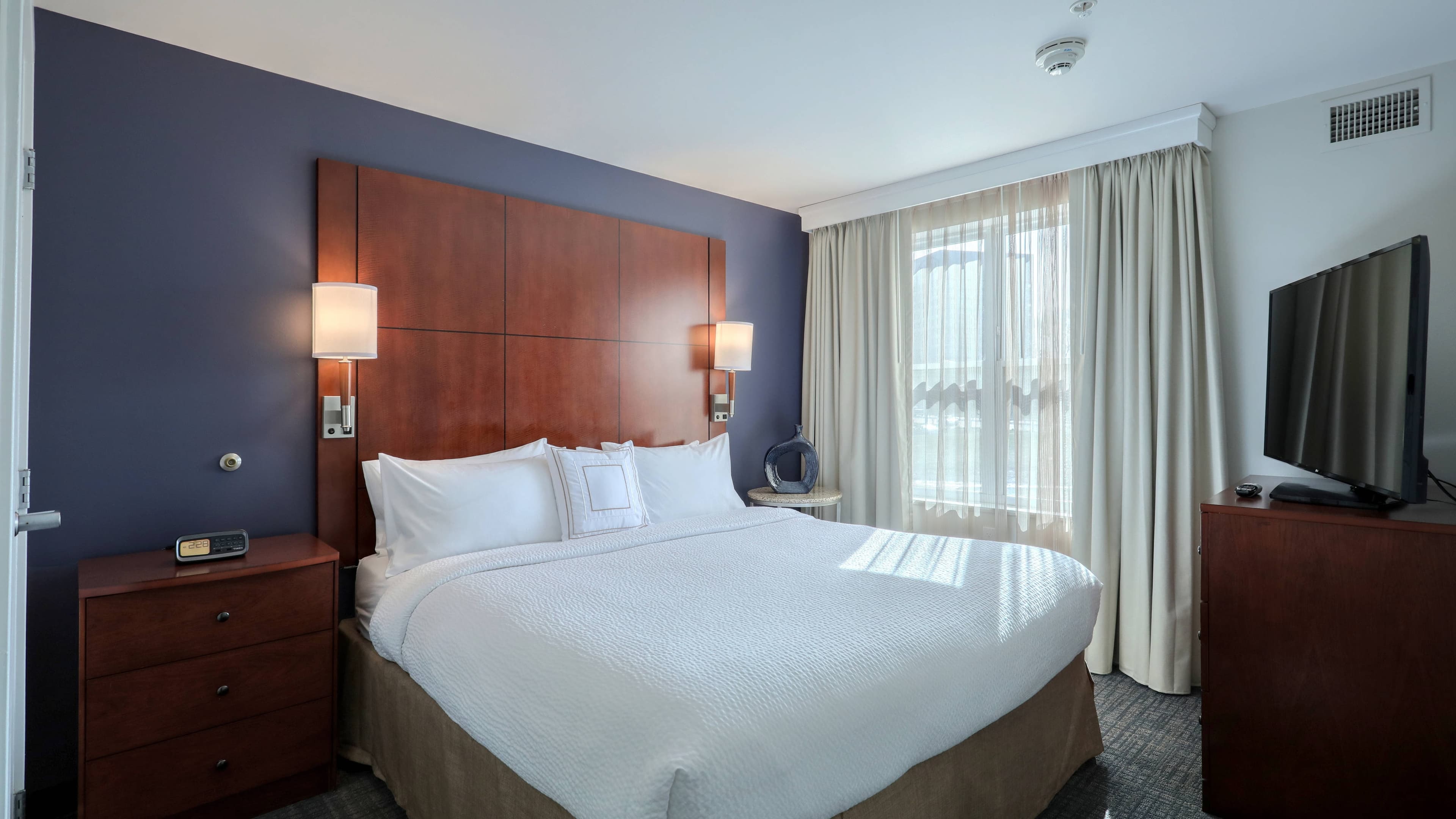 Residence Inn Woodbridge Edison/Raritan Center - Image 4