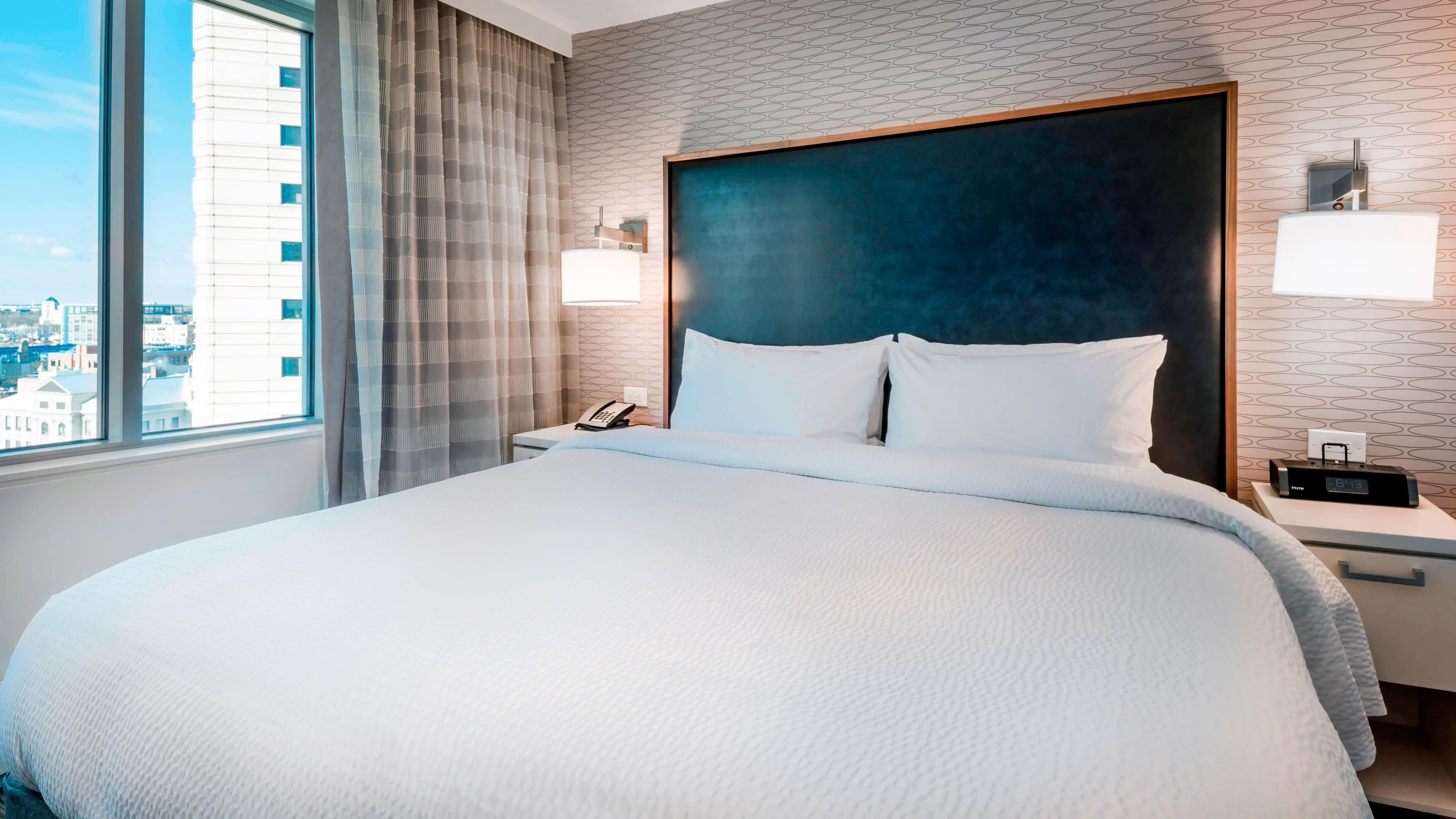 Residence Inn Jersey City — 6