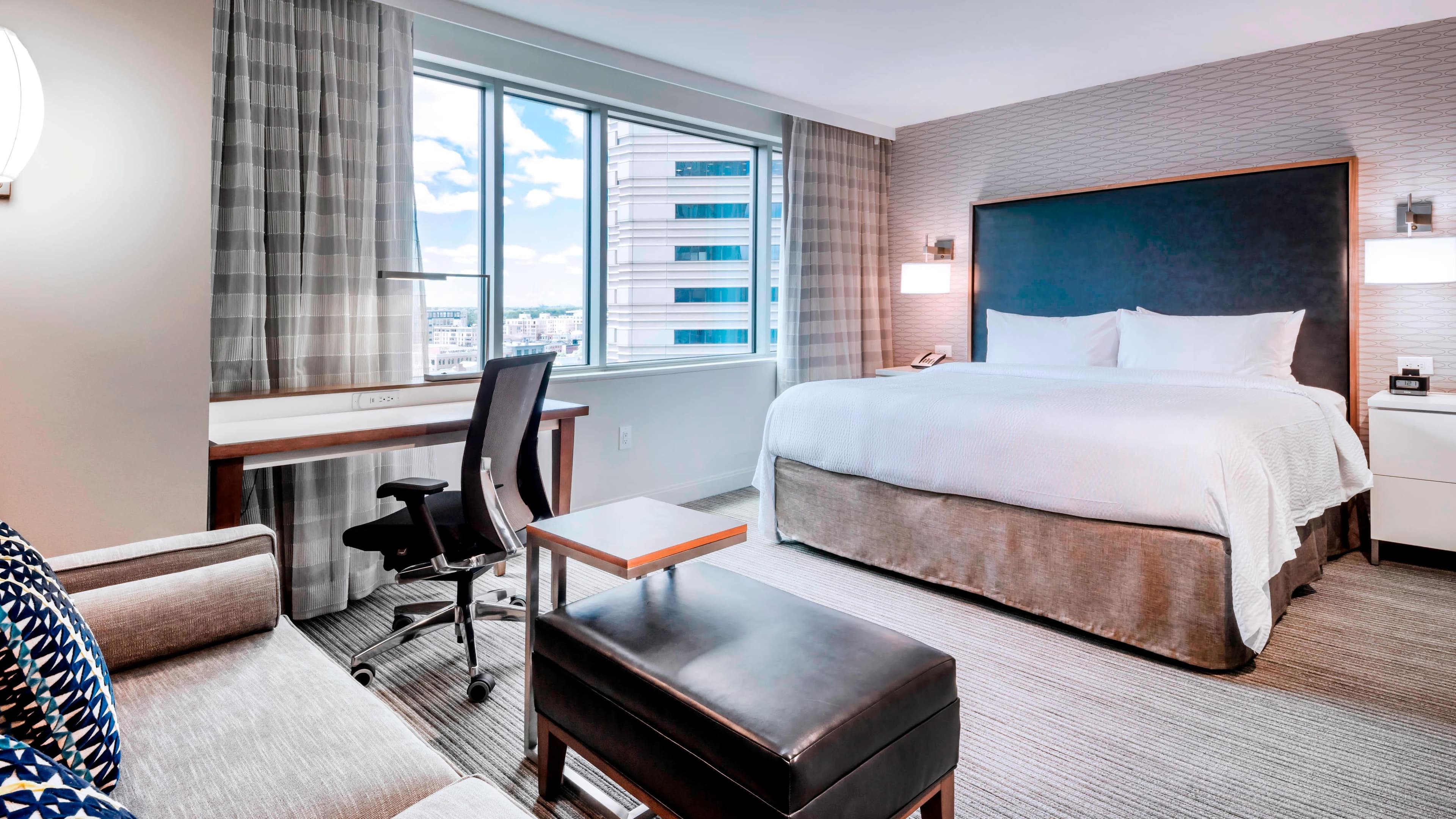 Residence Inn Jersey City - Image 2