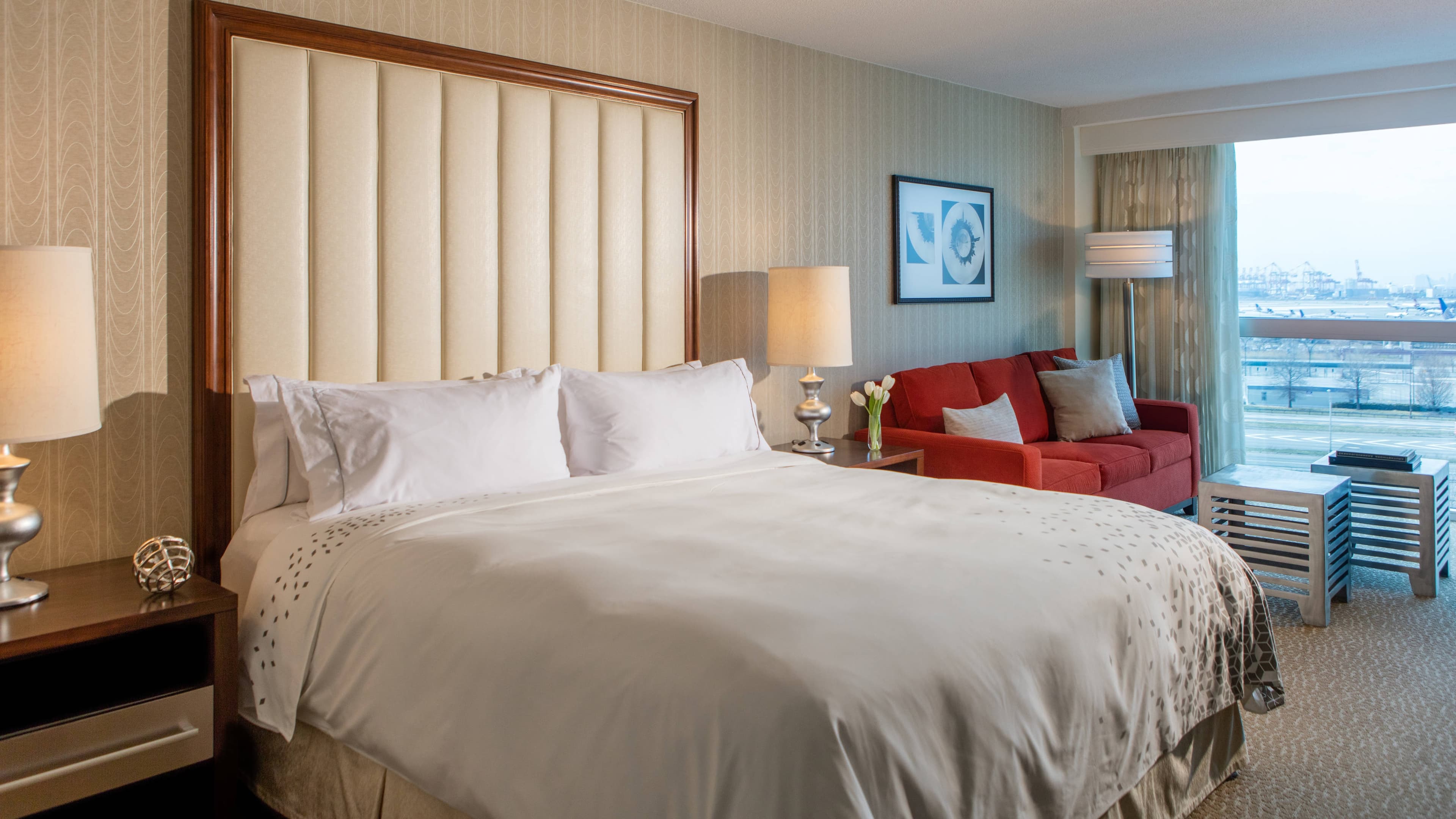 Renaissance Newark Airport Hotel — 13