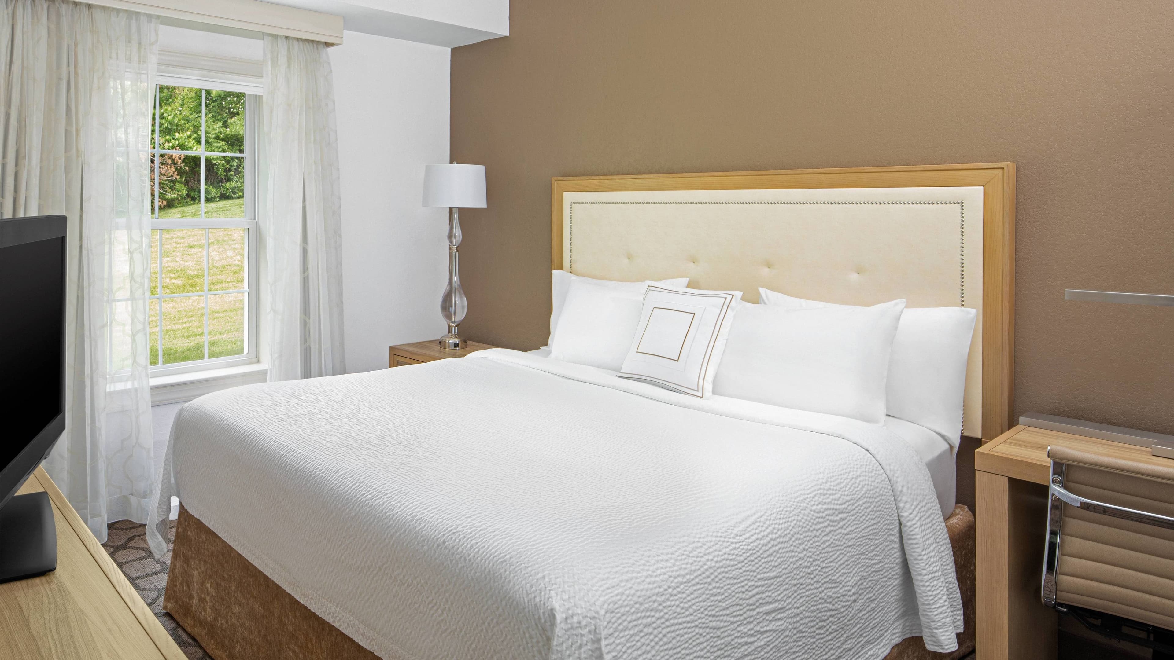 Residence Inn West Orange - Image 2