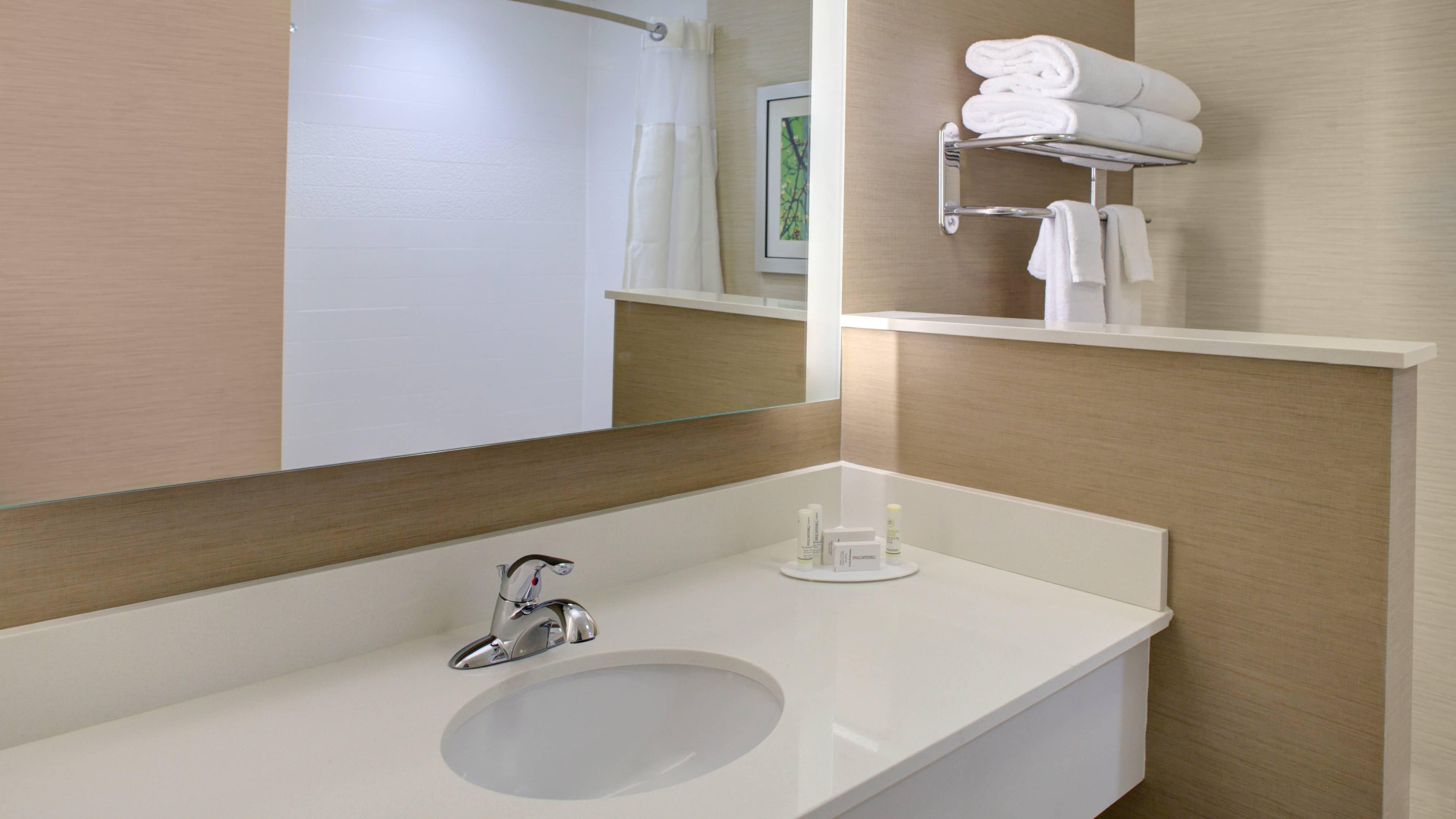 Fairfield Inn & Suites Flagstaff East - Image 2