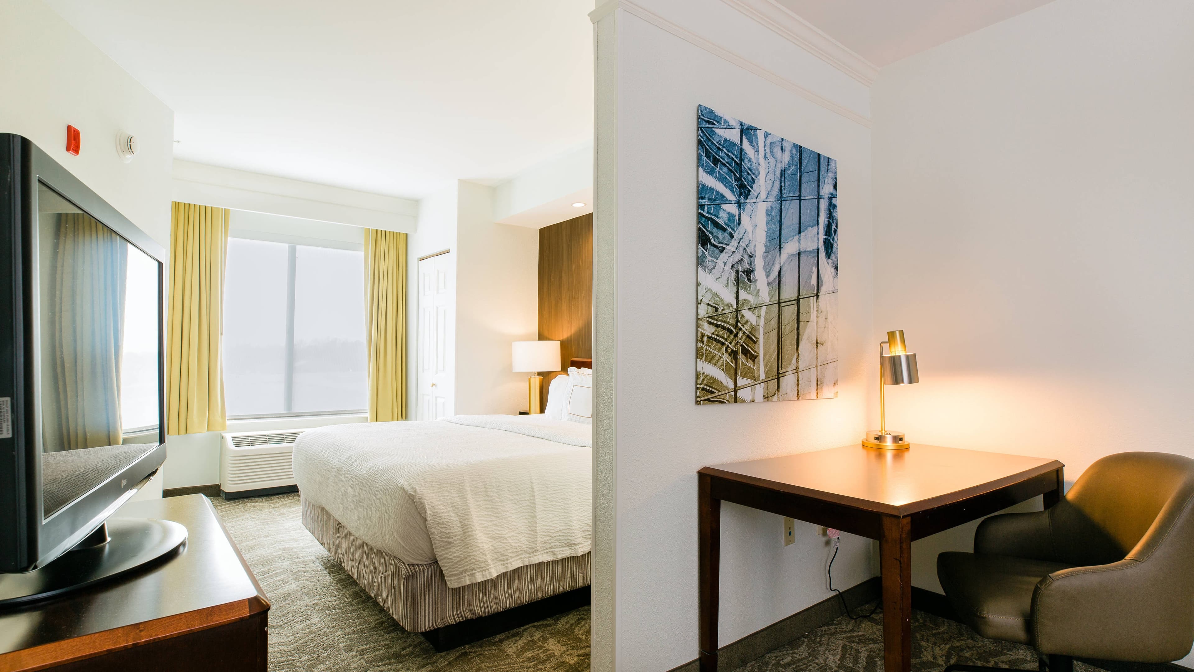 SpringHill Suites Florence — 7