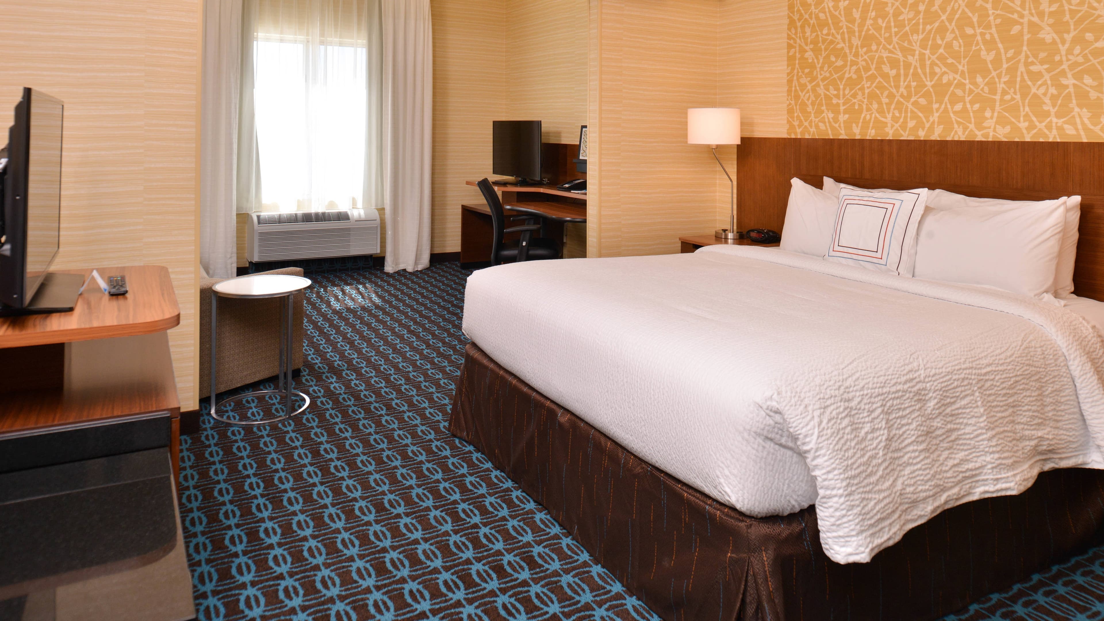 Executive Suite - Image 2
