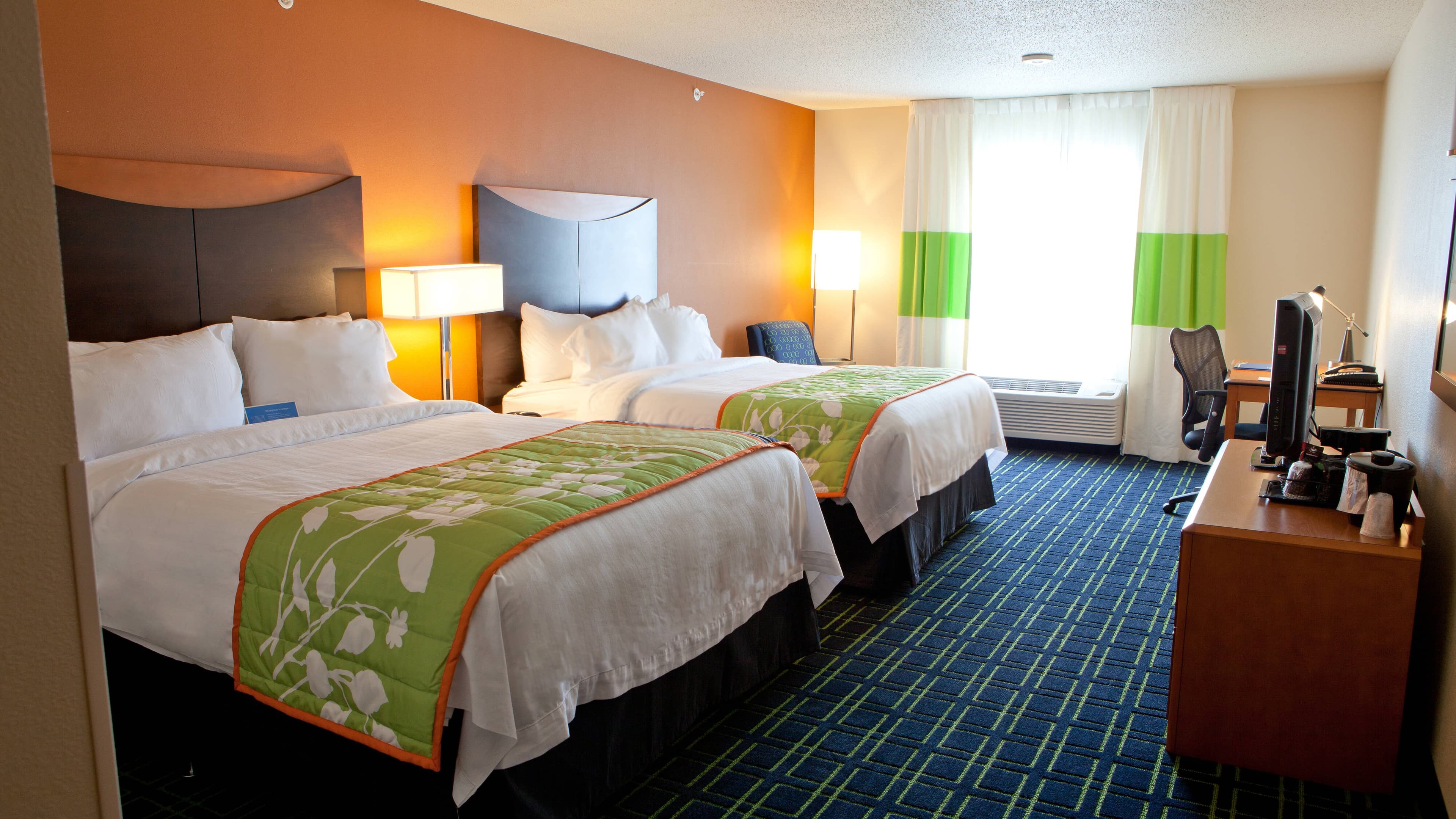 Fairfield Inn & Suites Flint Fenton - Image 3