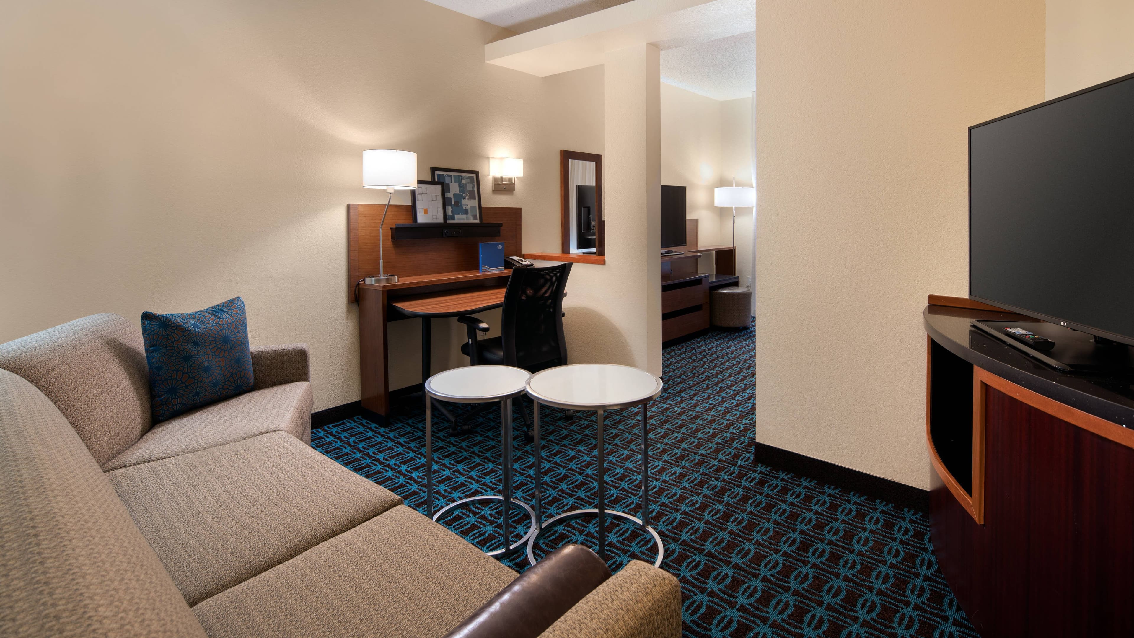 Fairfield Inn & Suites Loveland Fort Collins — 9