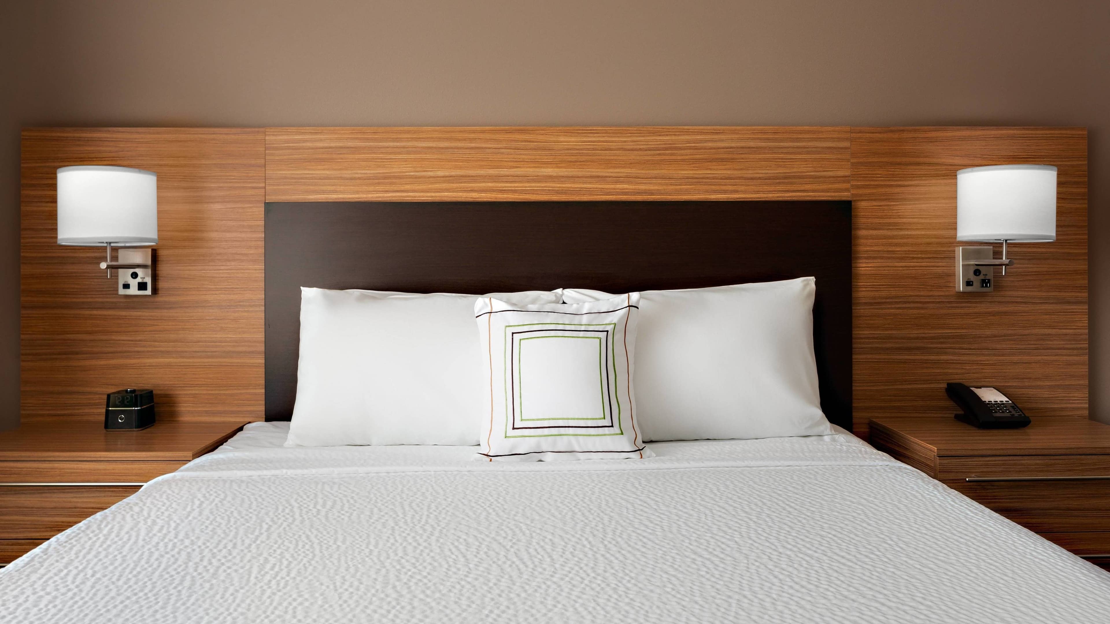 TownePlace Suites Loveland Fort Collins - Image 4