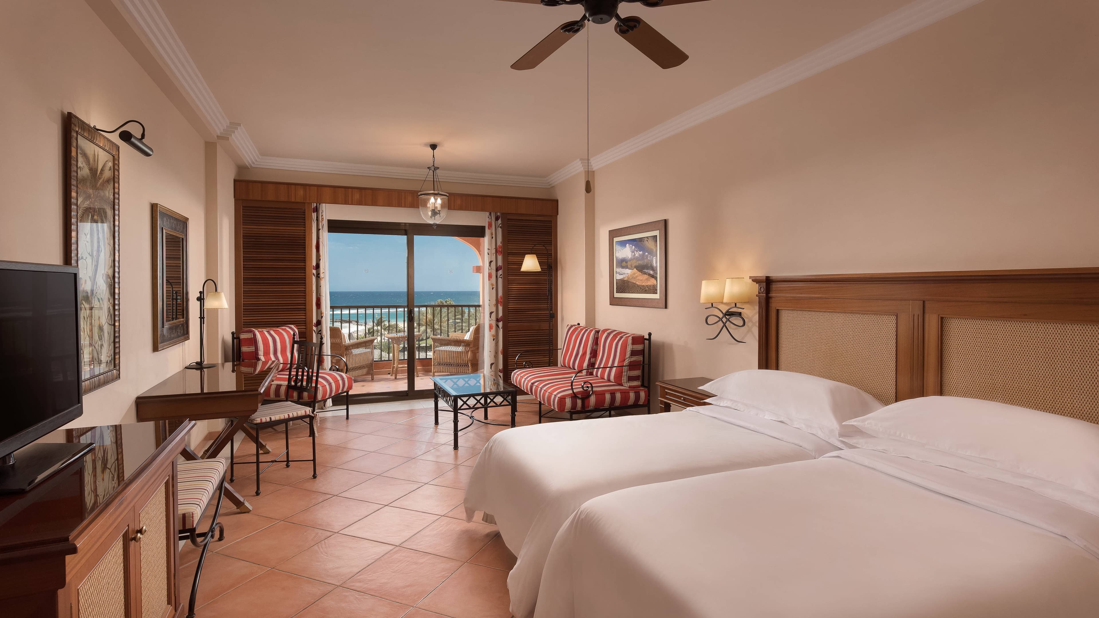 Sheraton Fuerteventura Beach, Golf & Spa Resort — 2