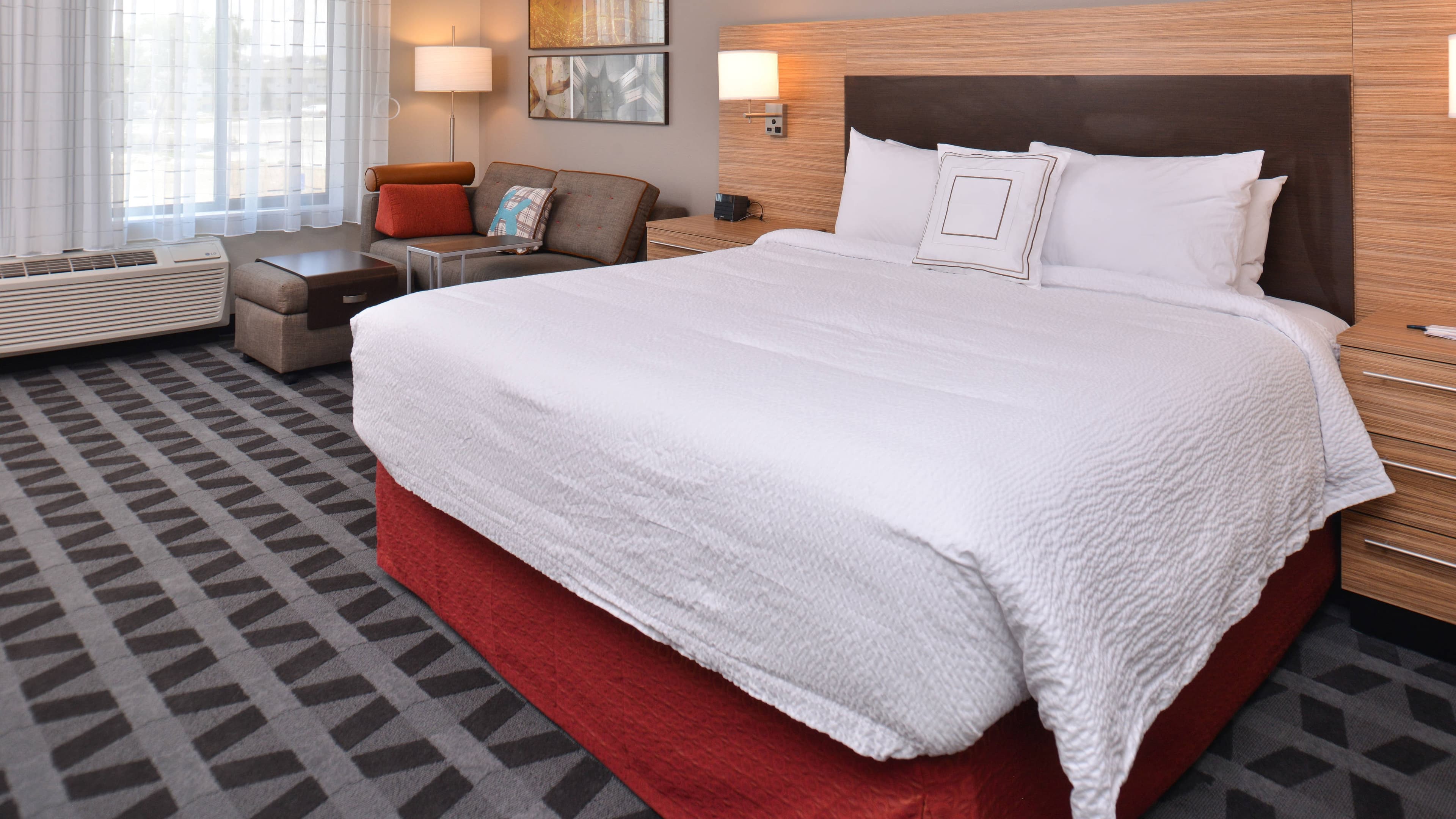 TownePlace Suites Gillette - Image 3
