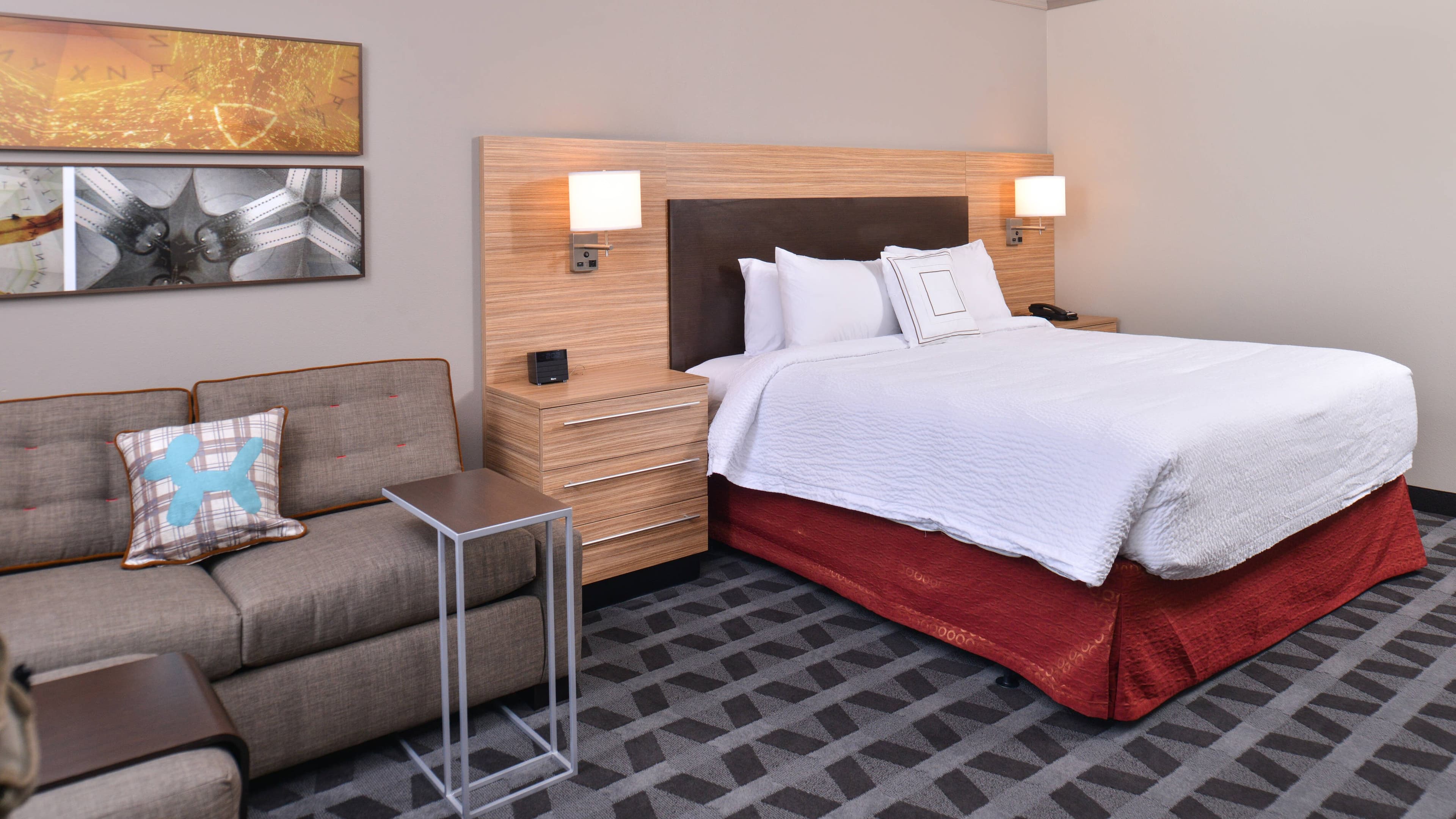 TownePlace Suites Gillette - Image 2