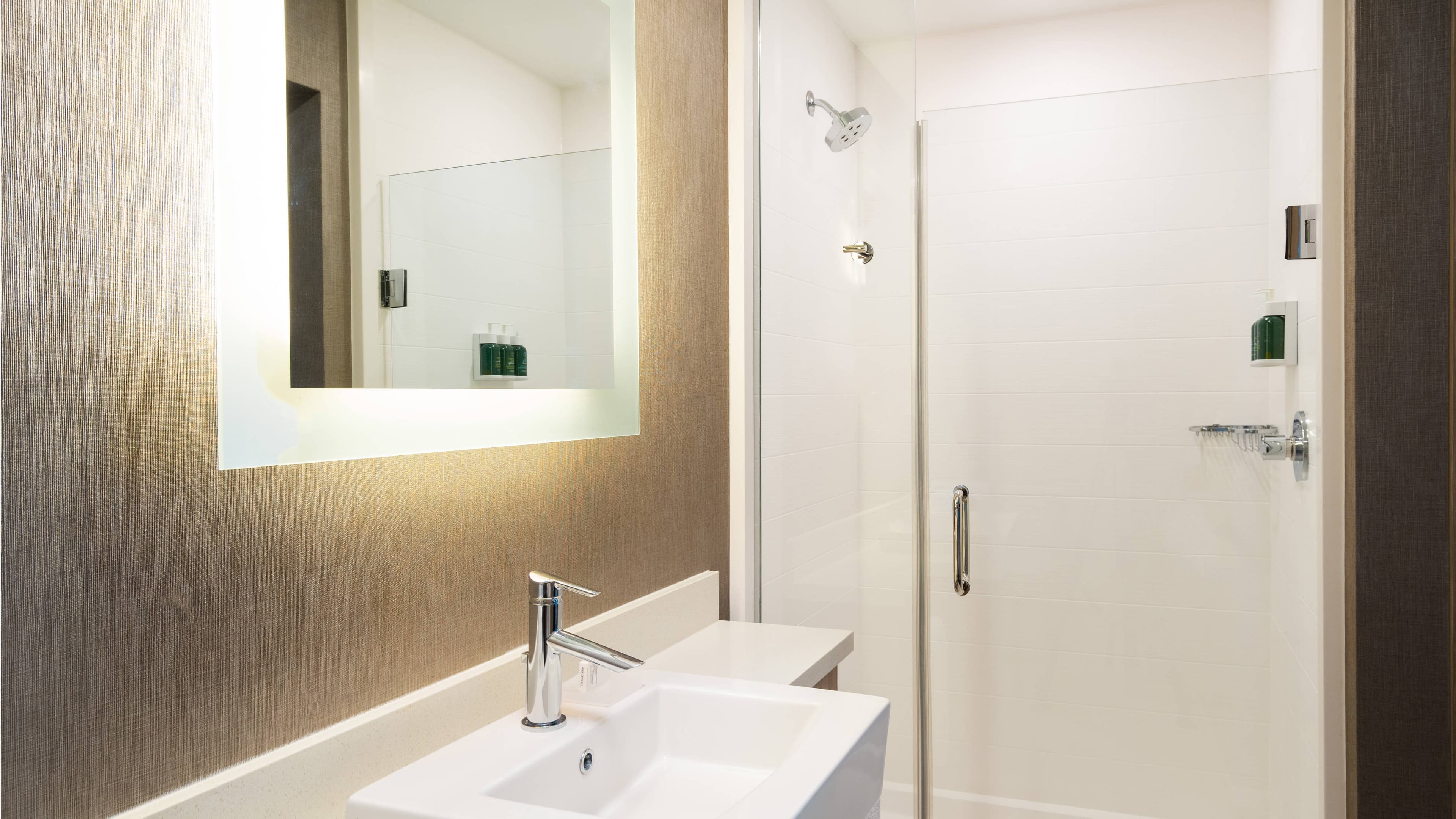 Suite - Image 5