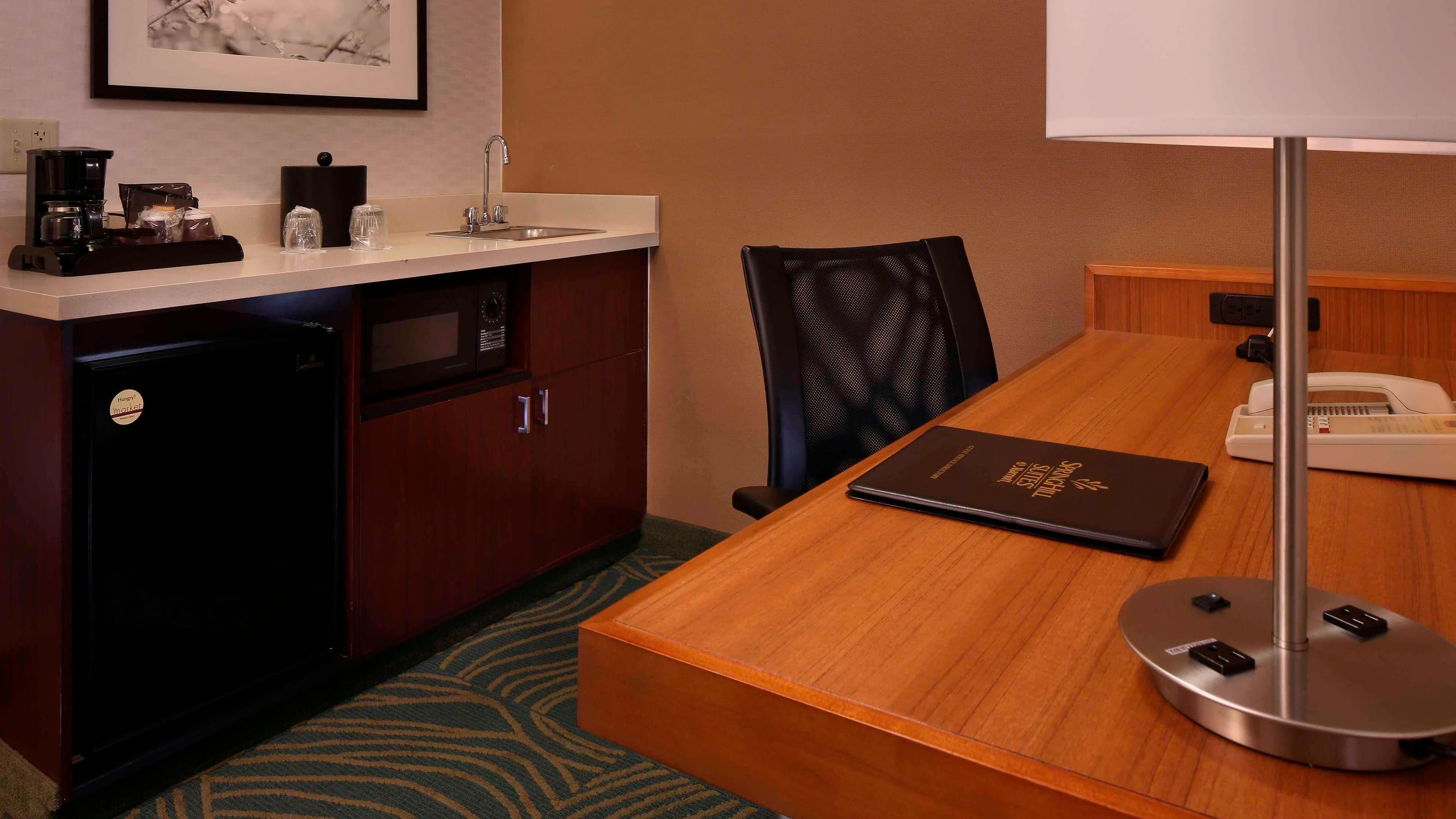 SpringHill Suites Mystic Waterford - Image 3