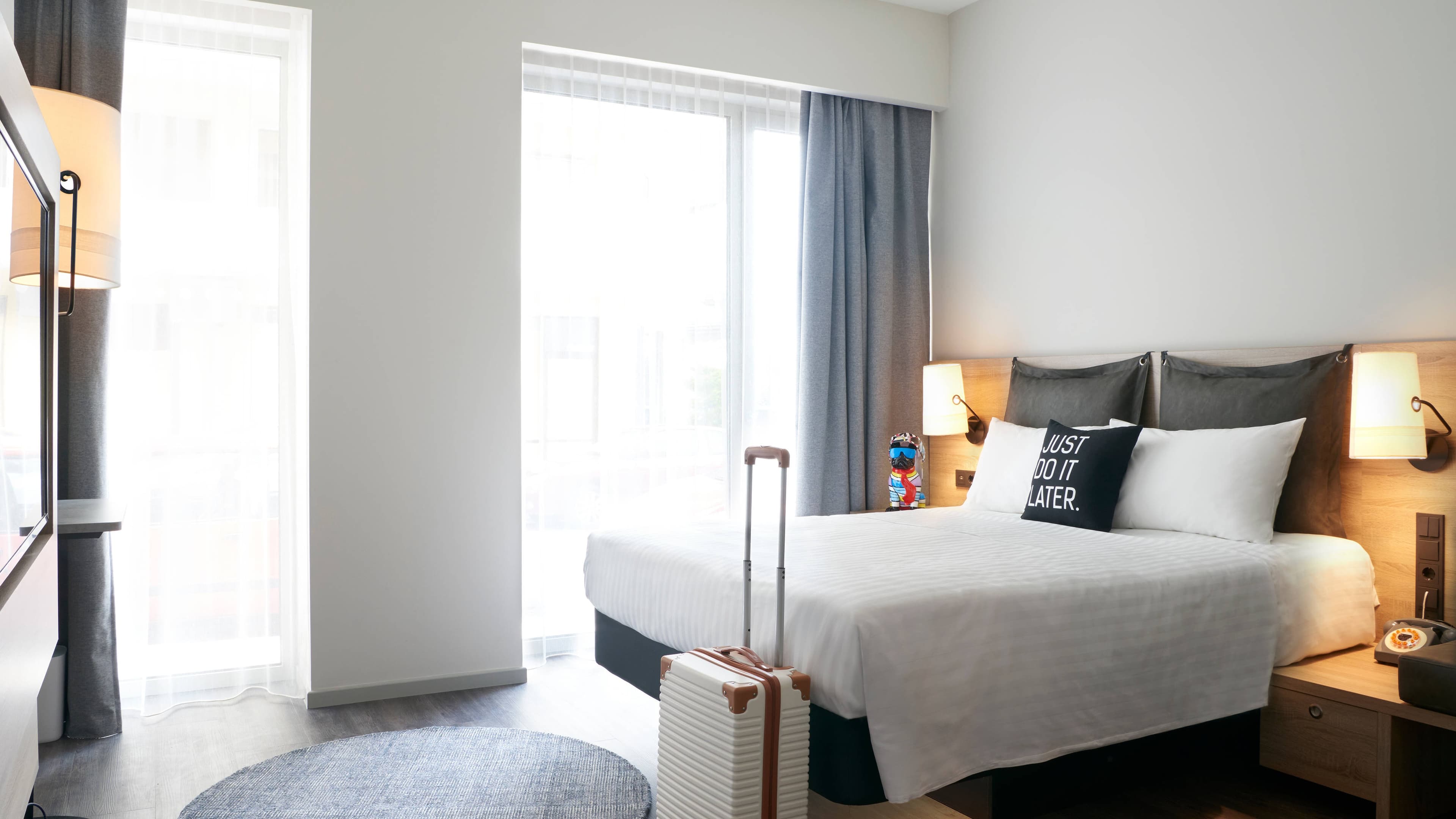 Moxy Patra Marina - Image 3