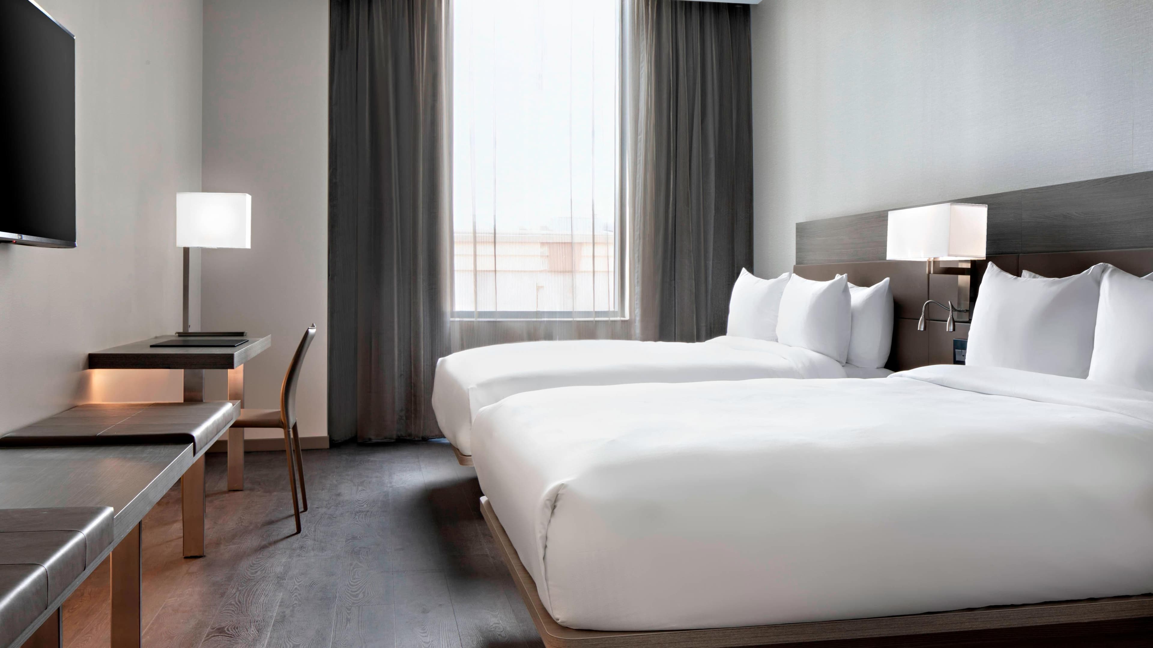 AC Hotel Grand Rapids Downtown — 11