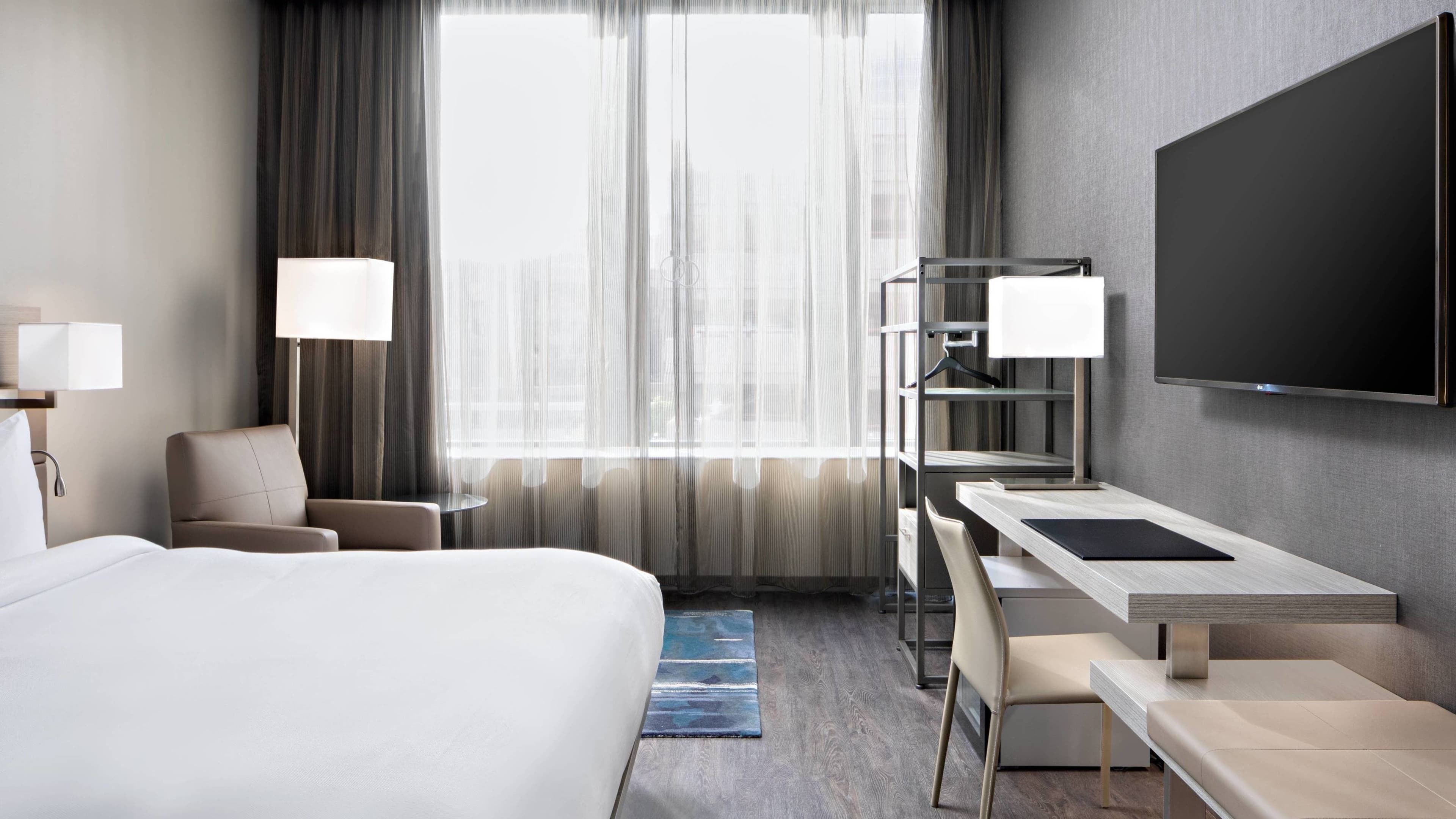 AC Hotel Grand Rapids Downtown — 7