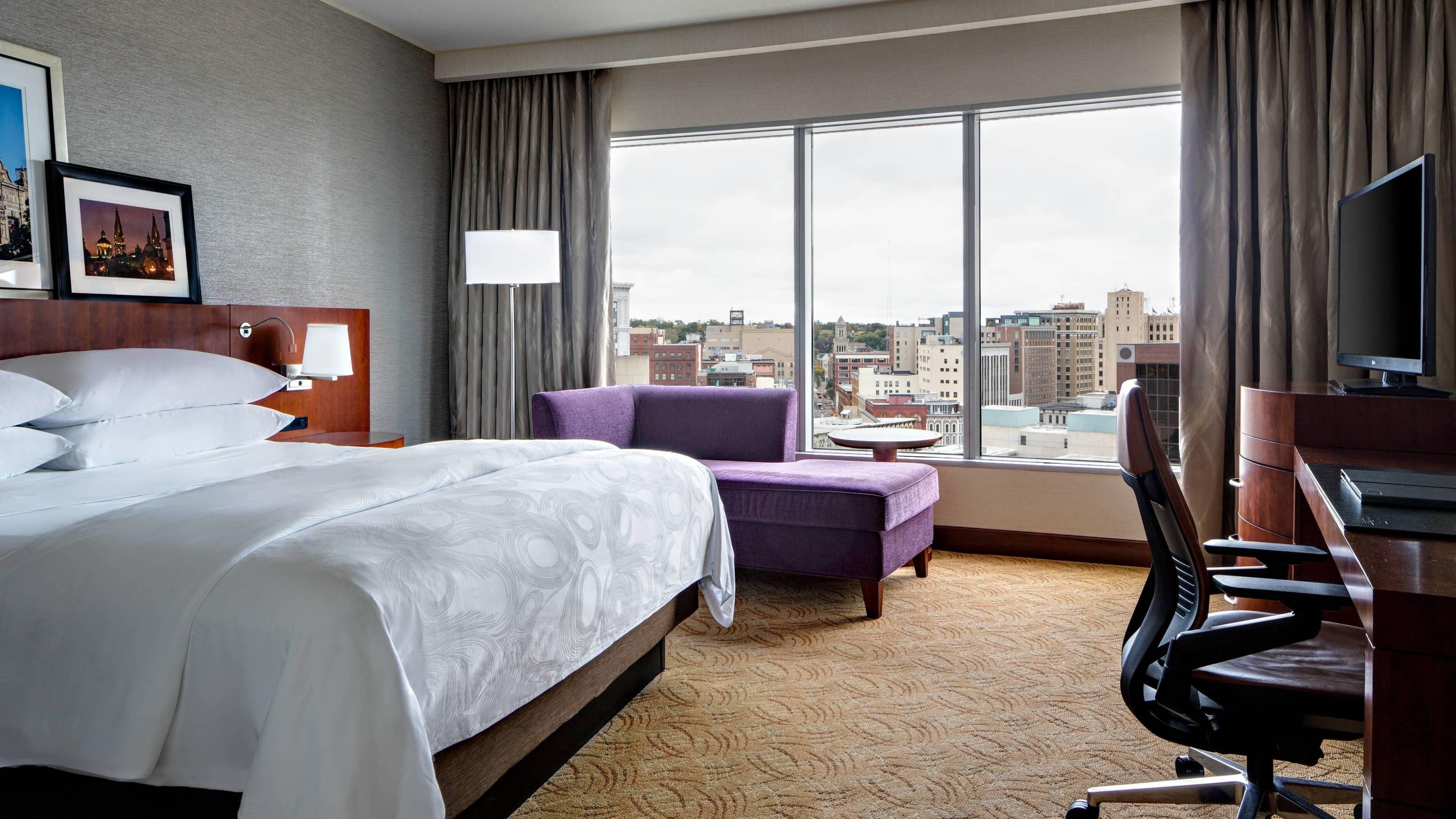 JW Marriott Grand Rapids - Image 4