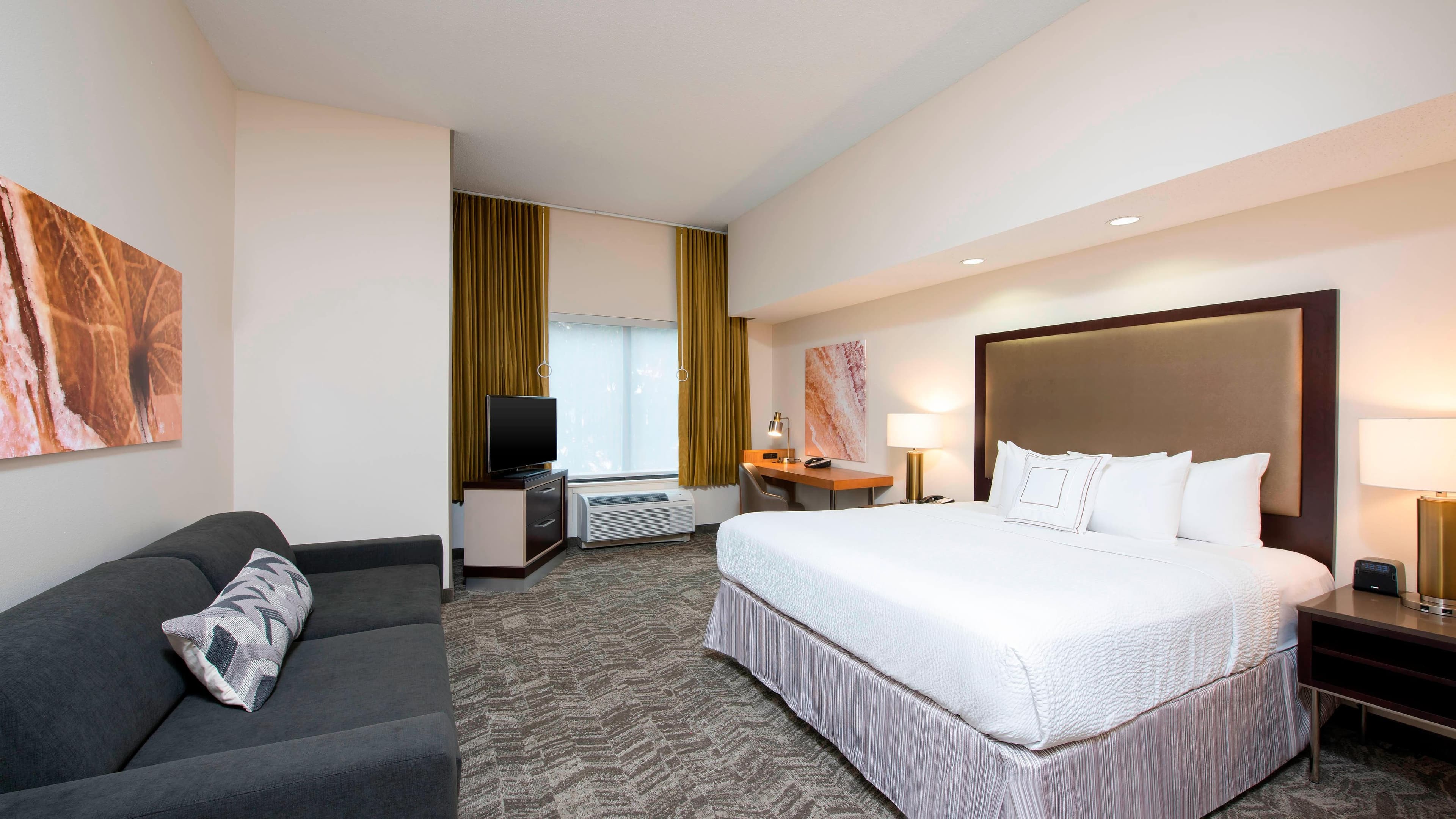 SpringHill Suites Grand Rapids North — 12