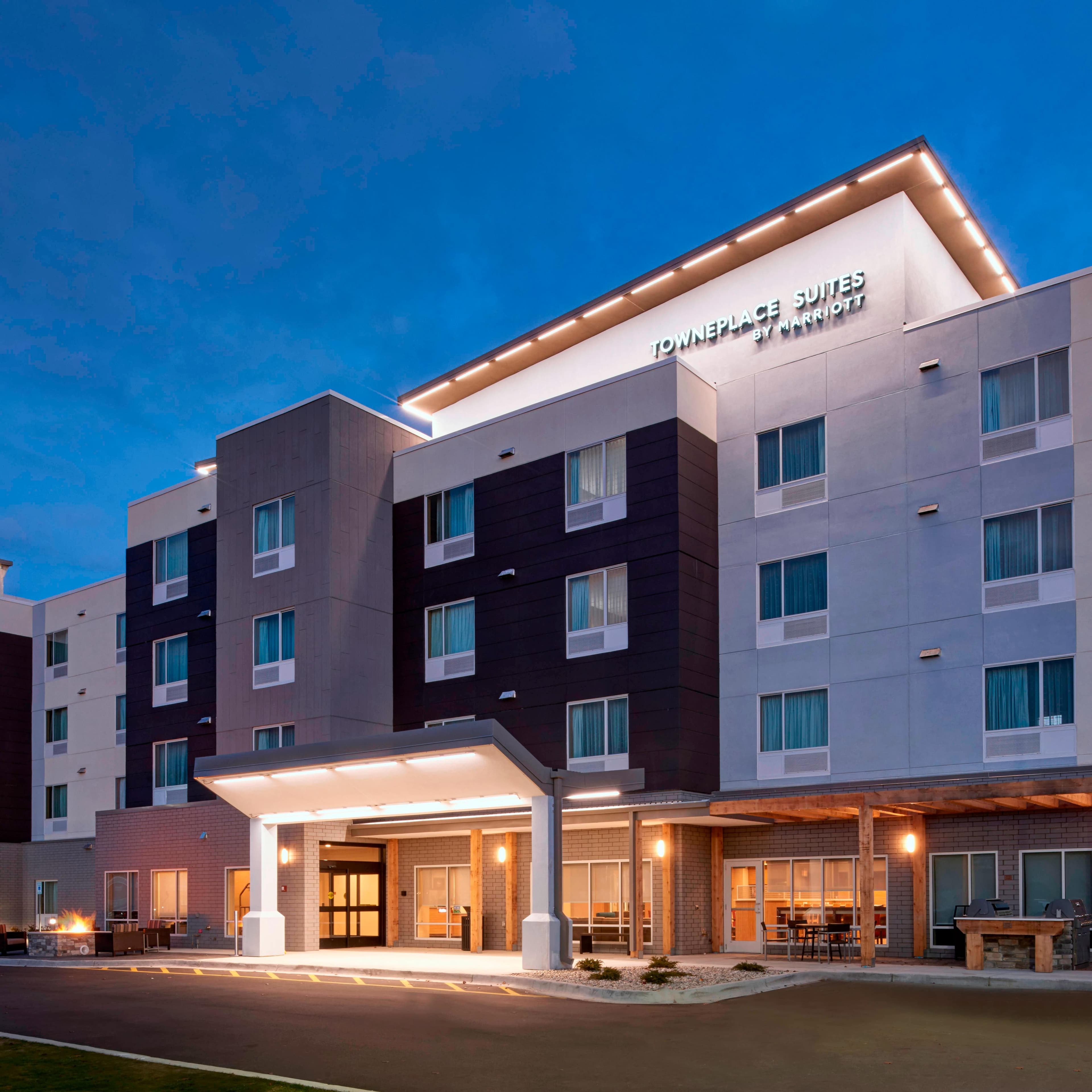 TownePlace Suites Grand Rapids Airport - Image 1
