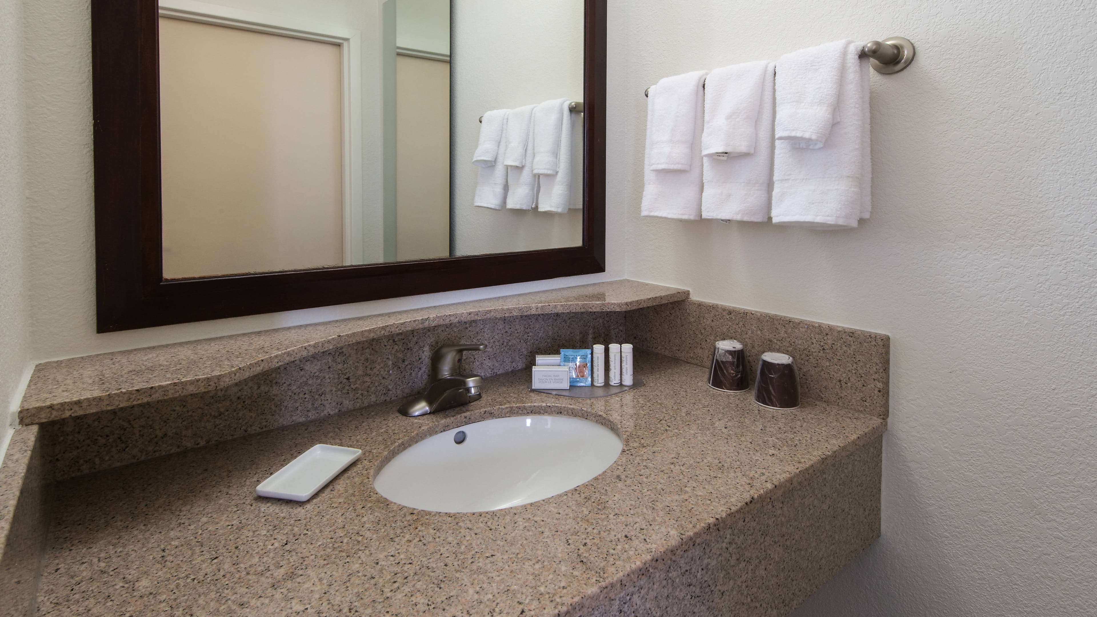 SpringHill Suites Greensboro - Image 5