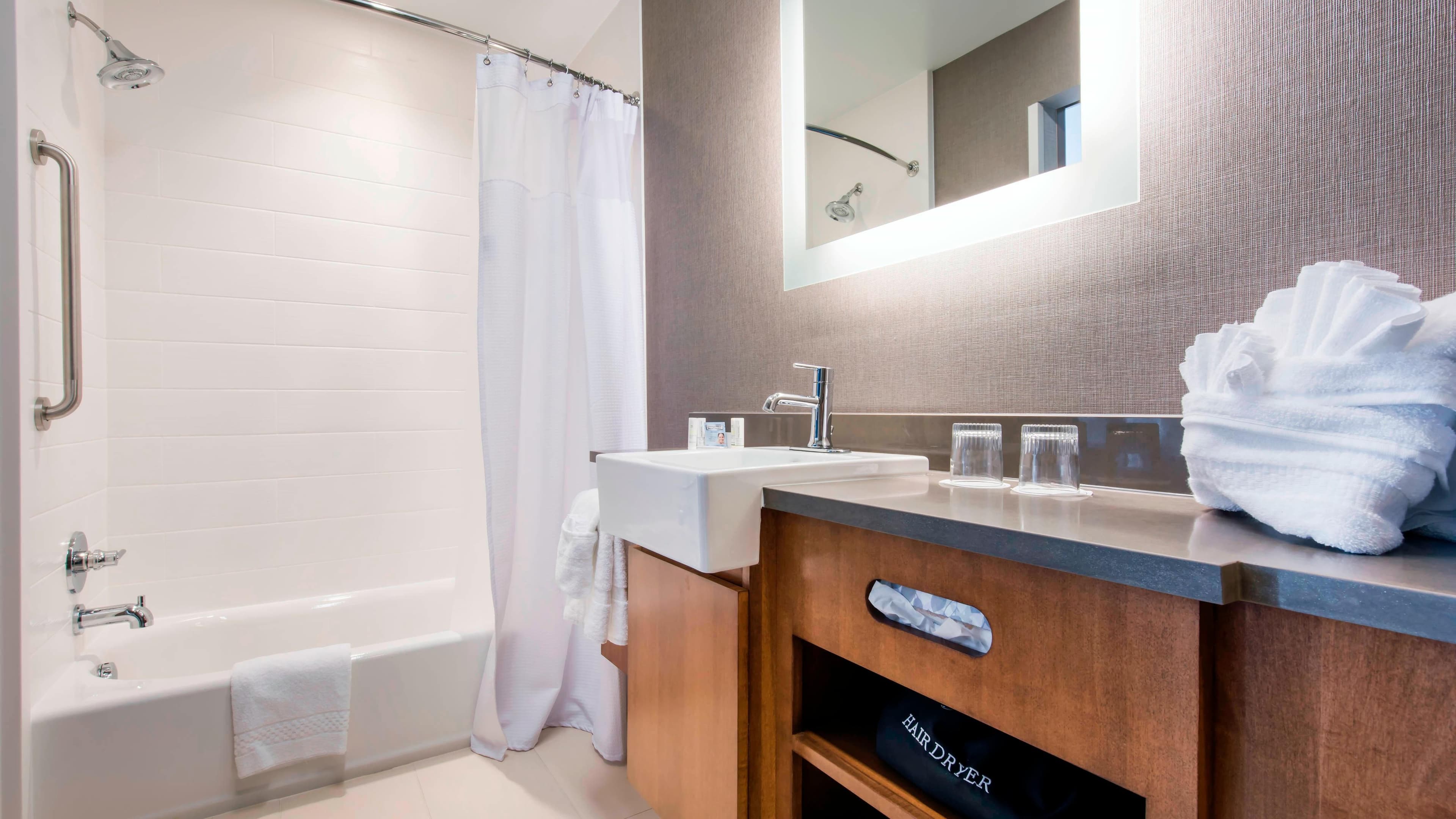 SpringHill Suites Gallup — 7