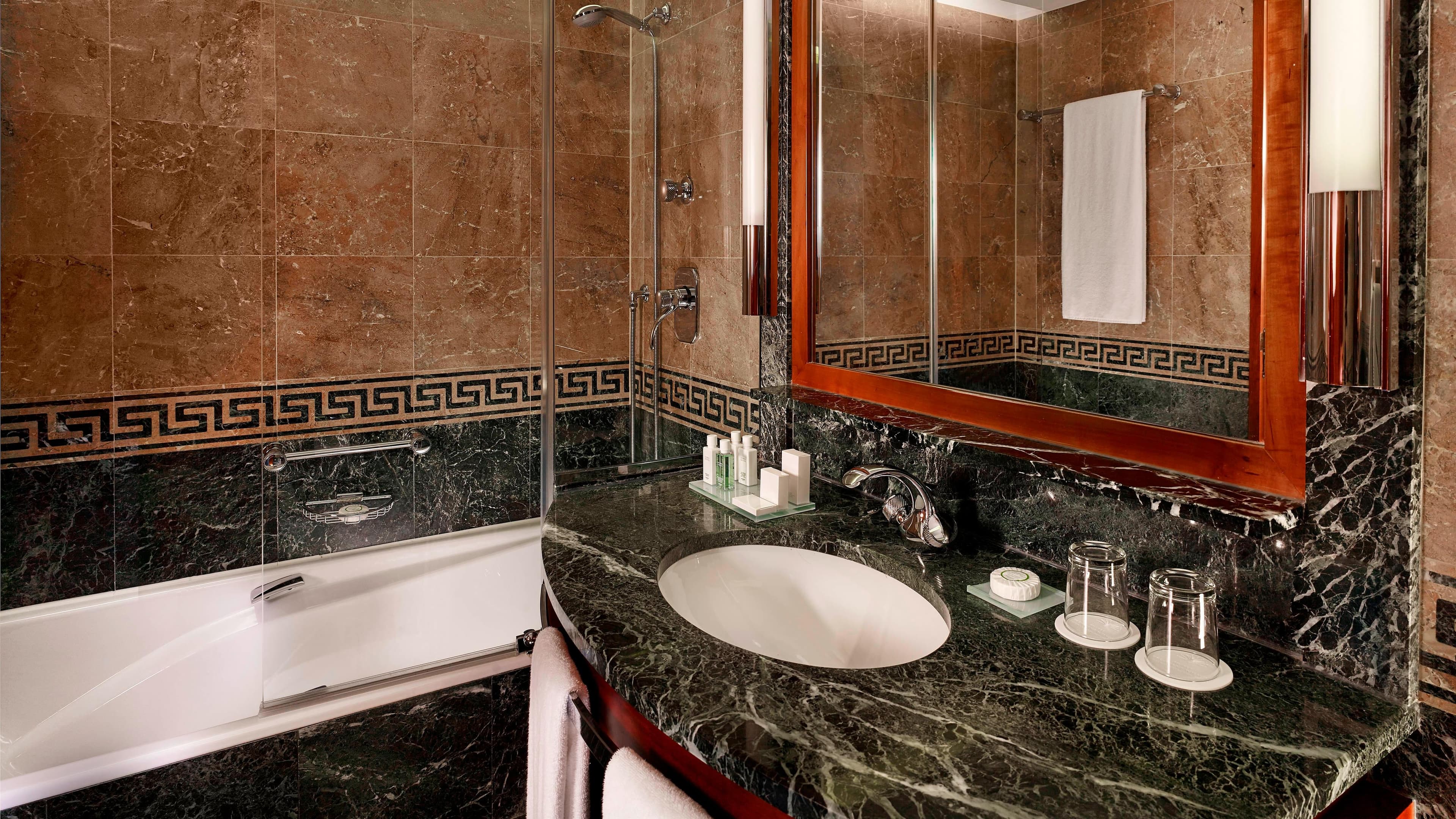 Hotel President Wilson, a Luxury Collection Hotel, Geneva - Image 5