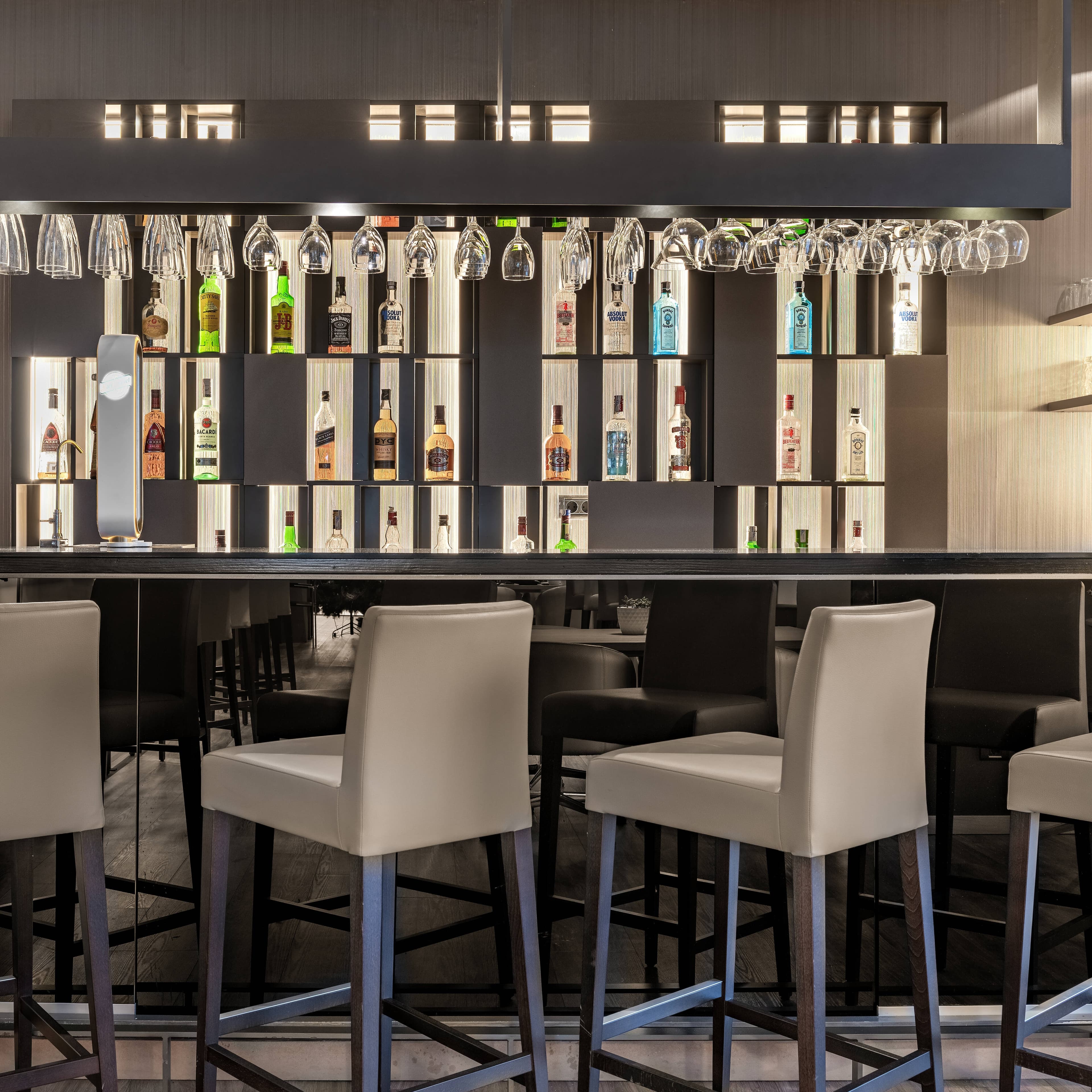 AC Hotel Huelva - Image 1