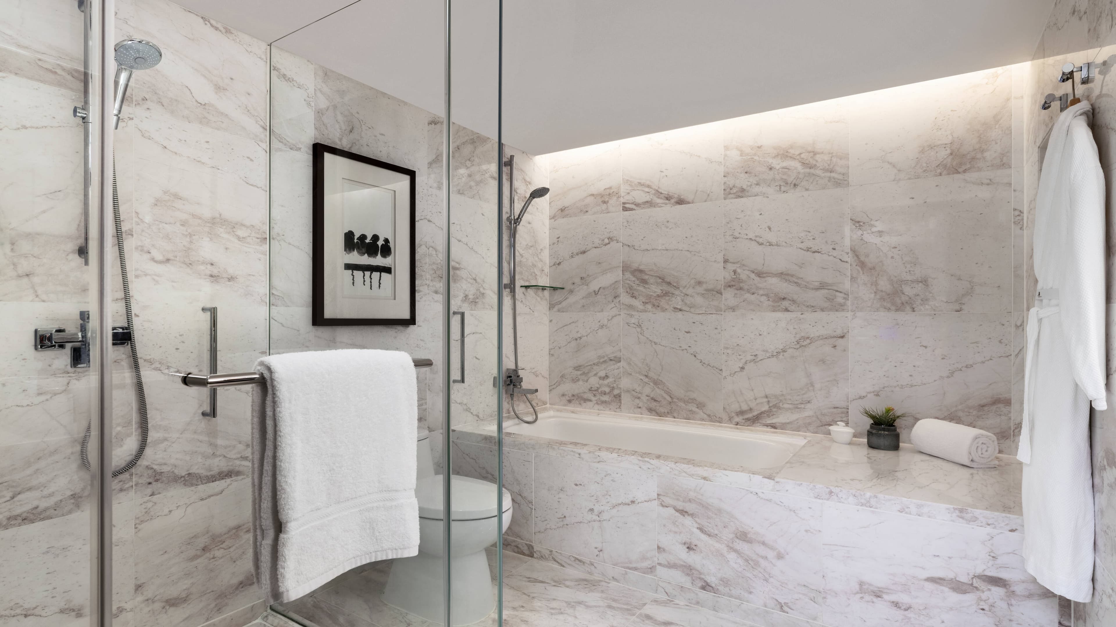 Hong Kong SkyCity Marriott Hotel — 11