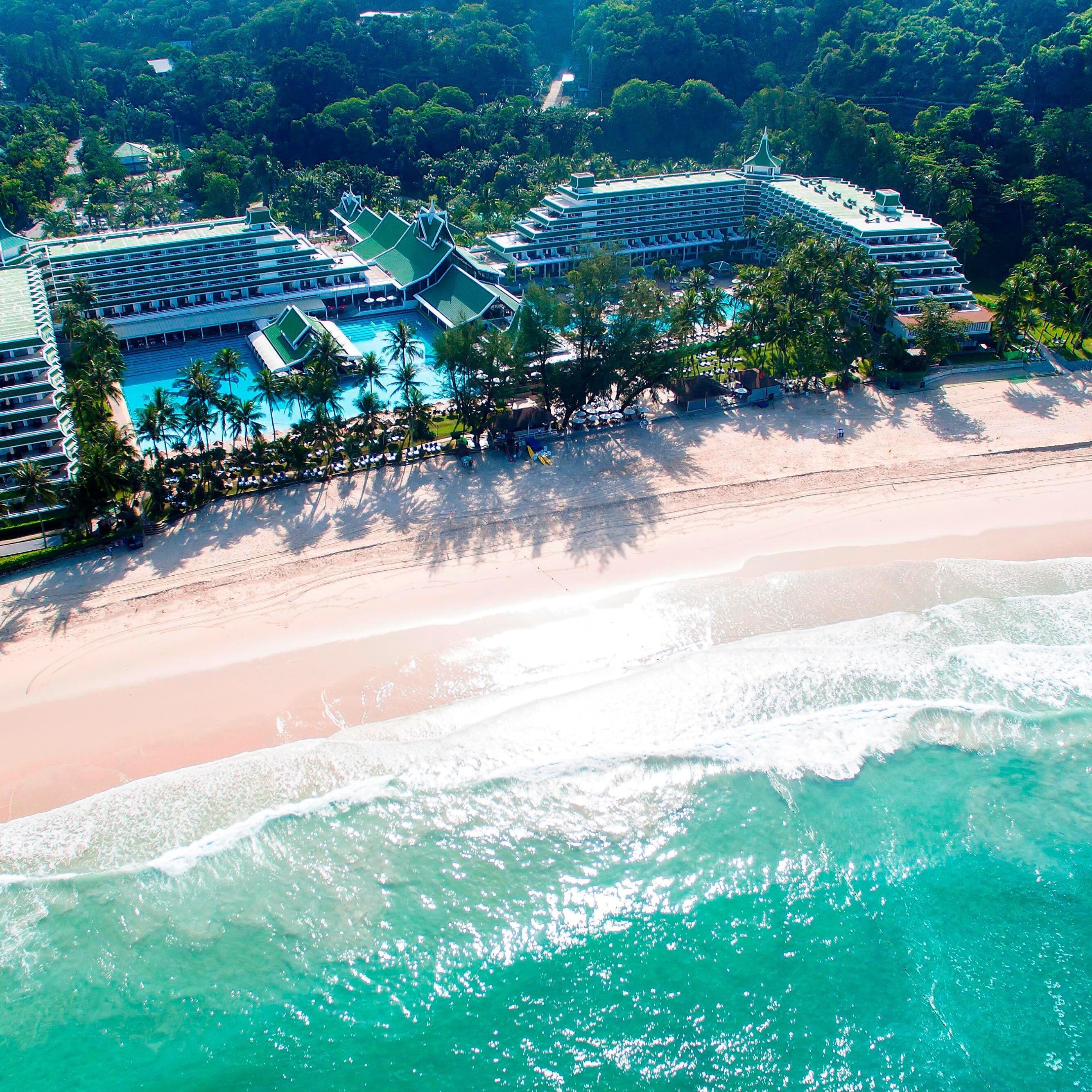 Le Méridien Phuket Beach Resort - Image 1