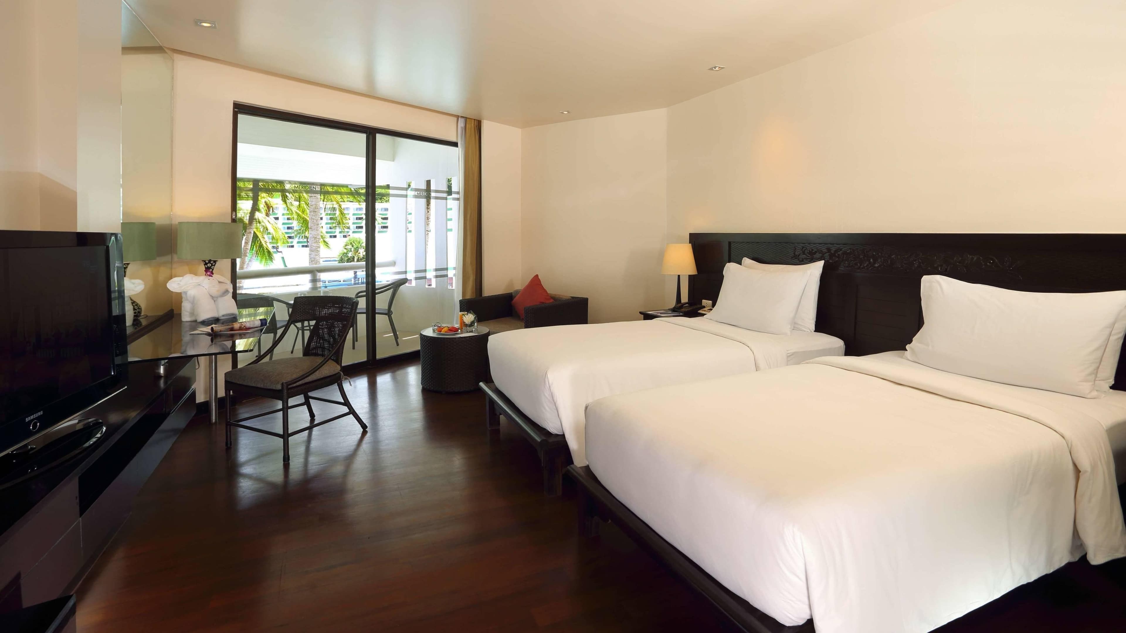 Le Méridien Phuket Beach Resort — 11
