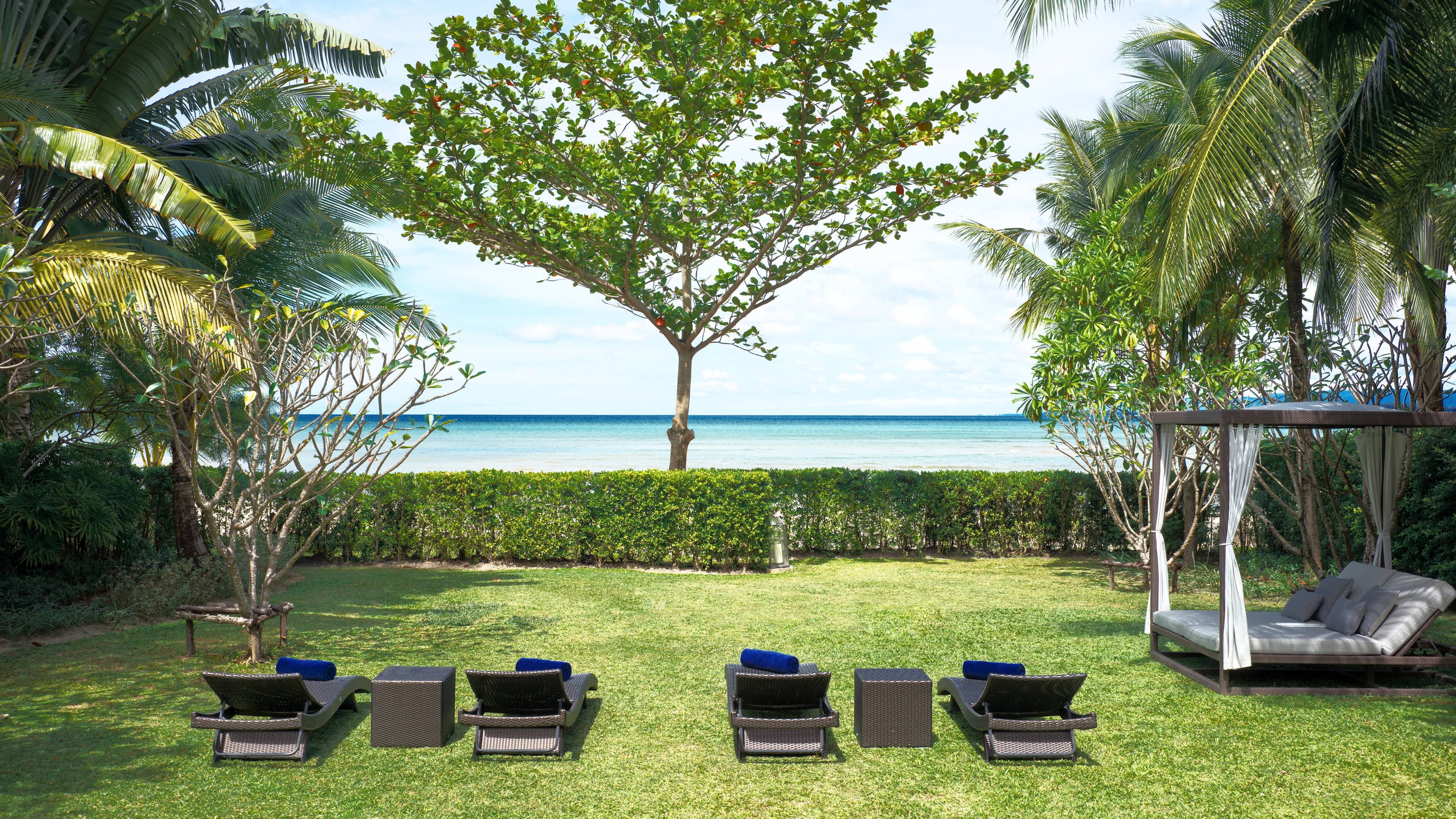 Phuket Marriott Resort and Spa, Nai Yang Beach — 81