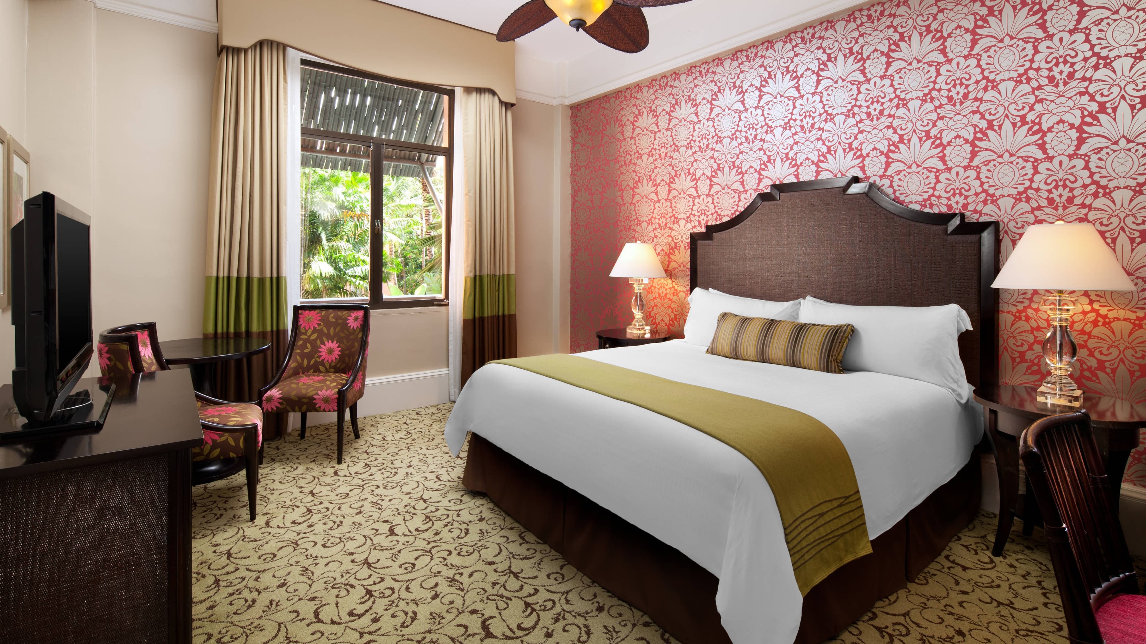 The Royal Hawaiian, a Luxury Collection Resort, Waikiki - Image 2