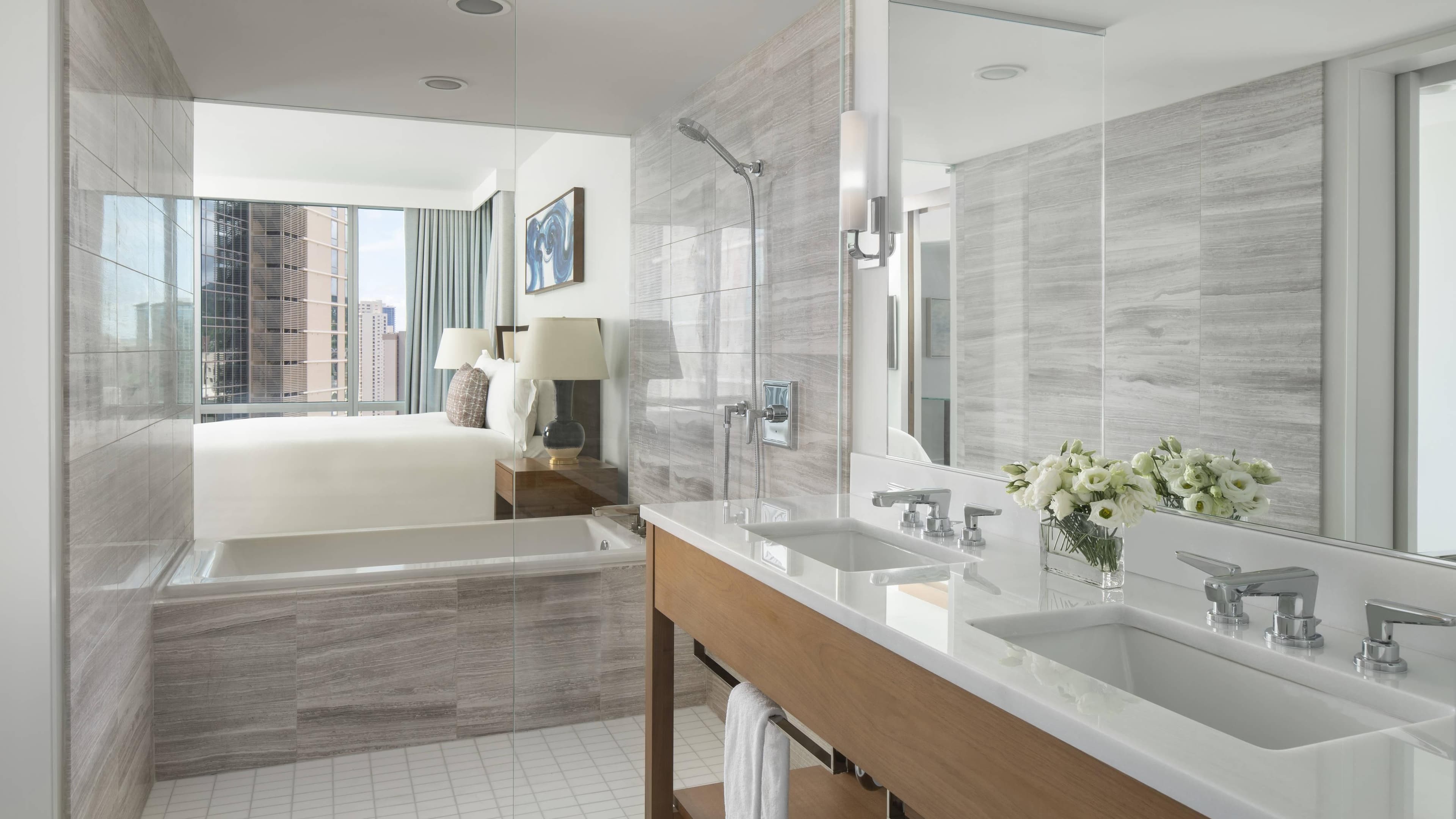 The Ritz-Carlton Residences, Waikiki Beach — 24