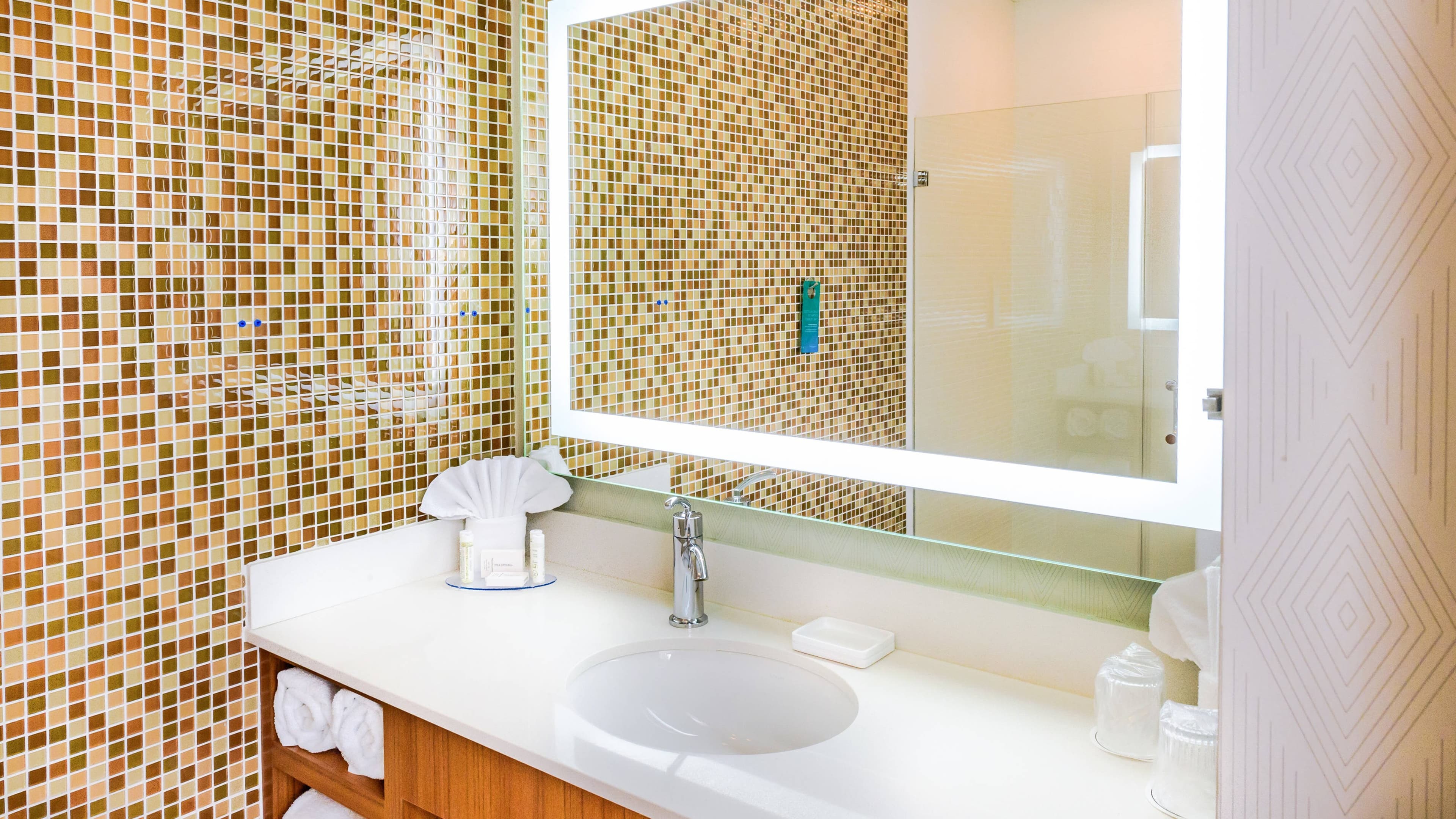 SpringHill Suites Houston Baytown — 7