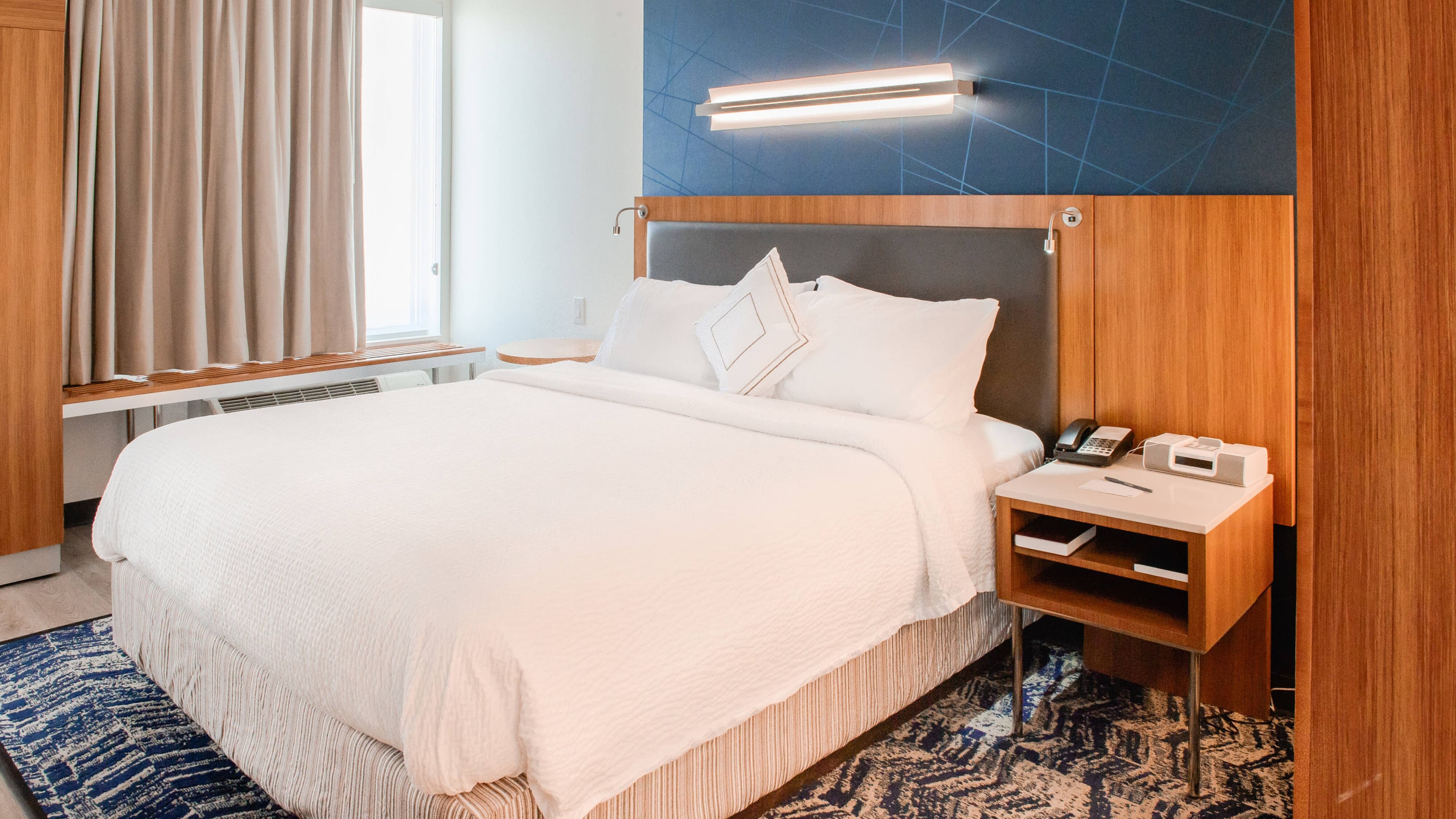 SpringHill Suites Houston Baytown - Image 4