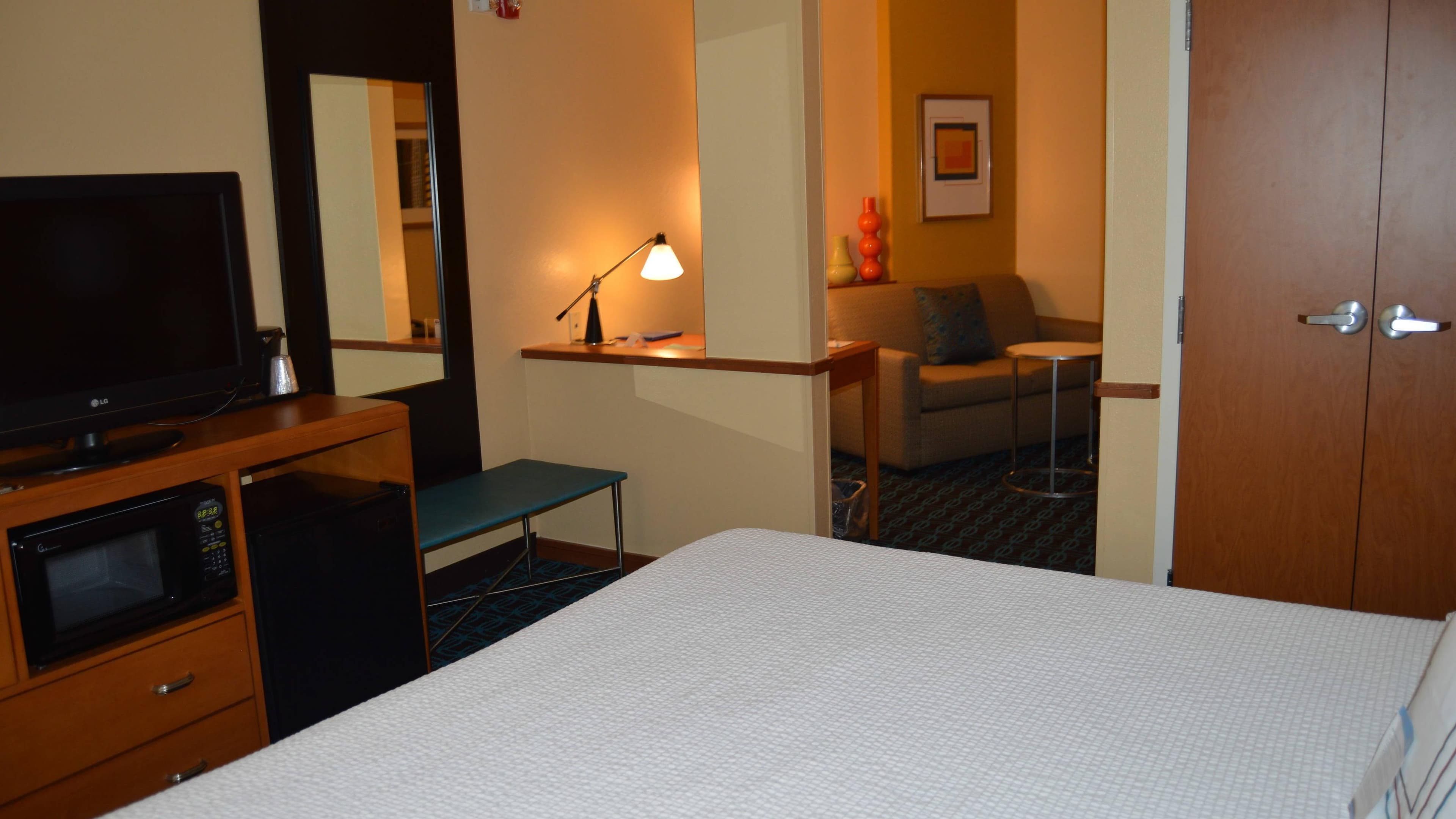 Fairfield Inn & Suites Houston Channelview - Image 2