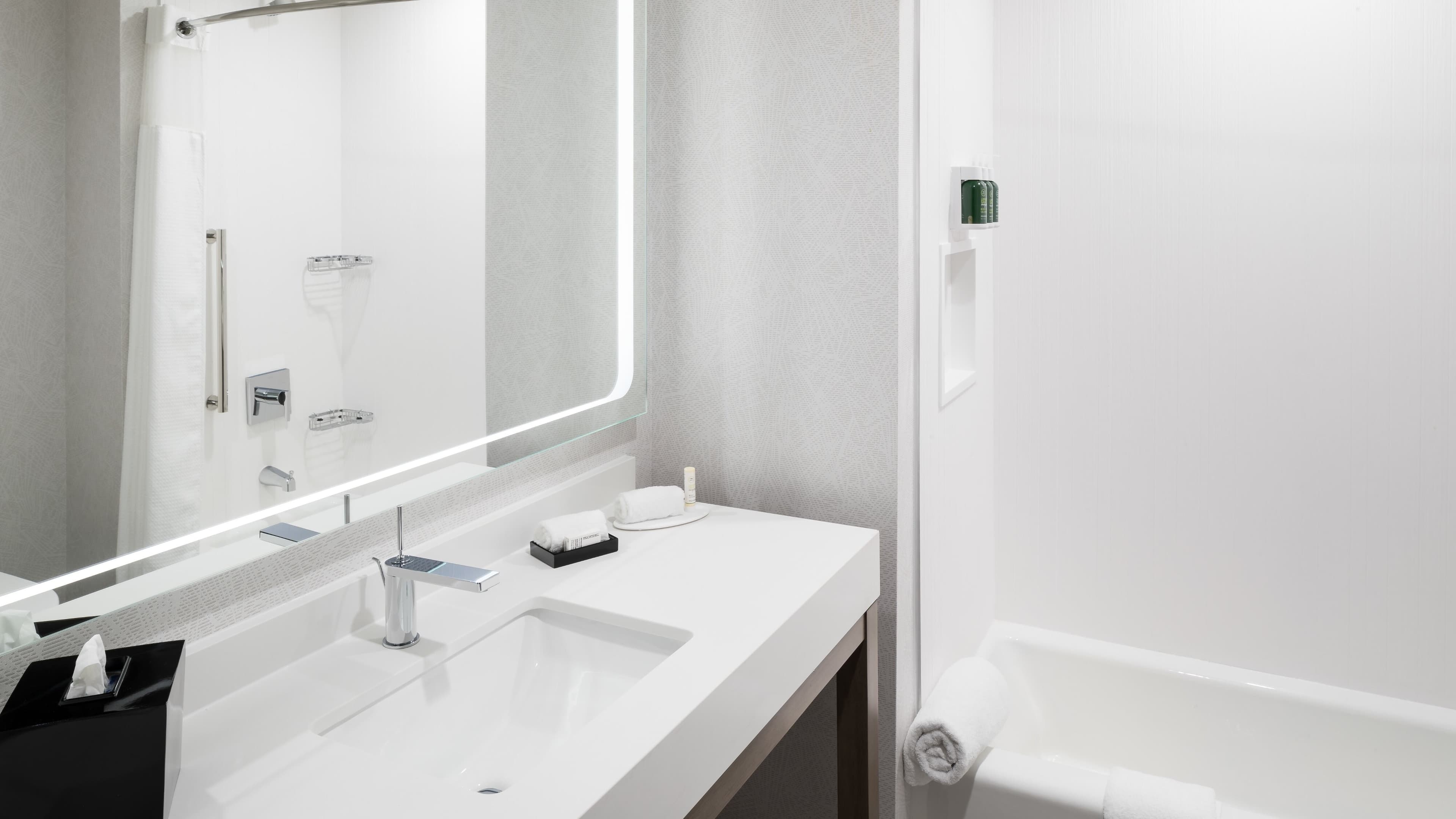 Candlewood Suites Houston Westchase - Westheimer — 20