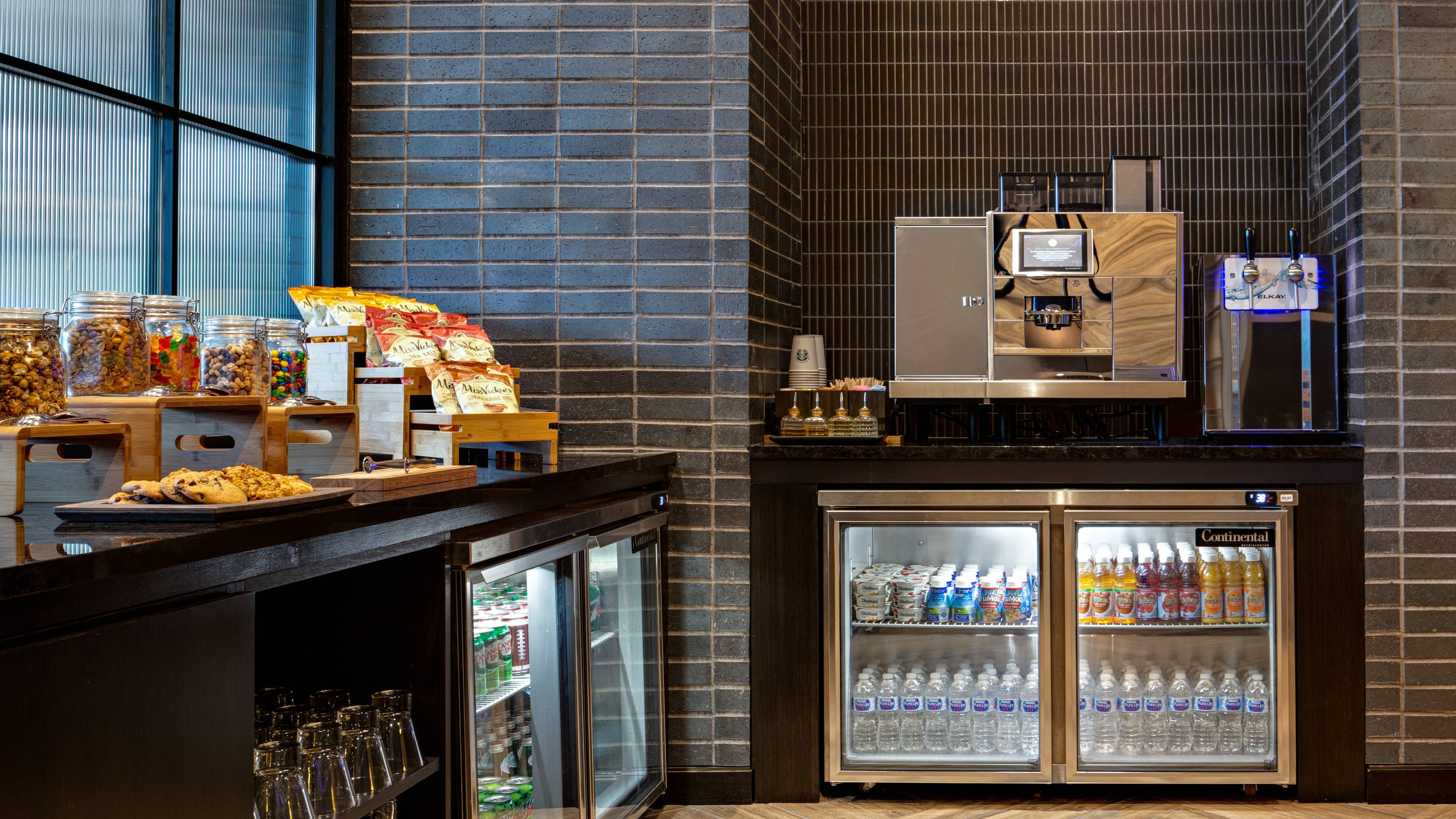 Houston CityPlace Marriott at Springwoods Village - Image 3