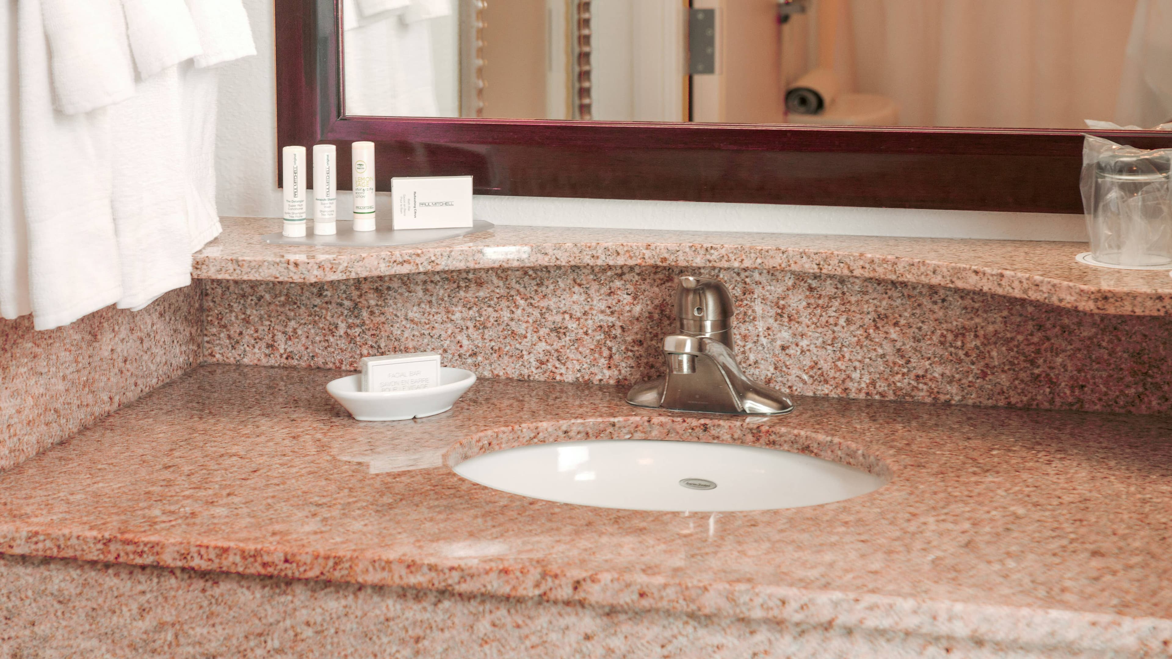 Suite - Image 3