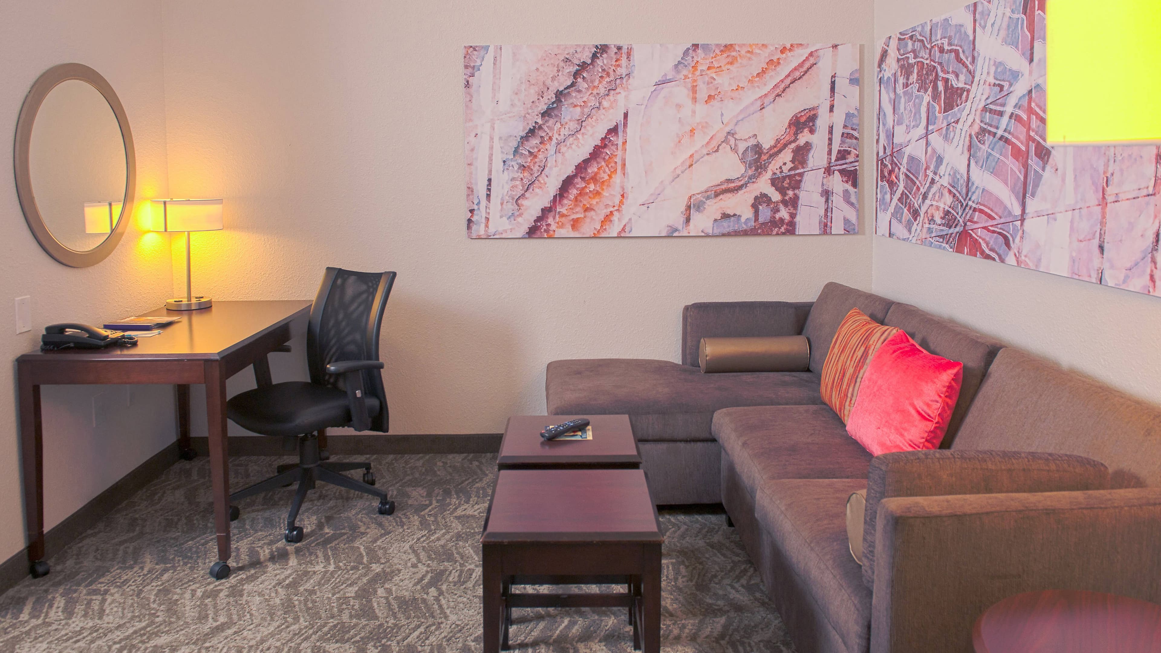 Holiday Inn Express & Suites Pearland — 10