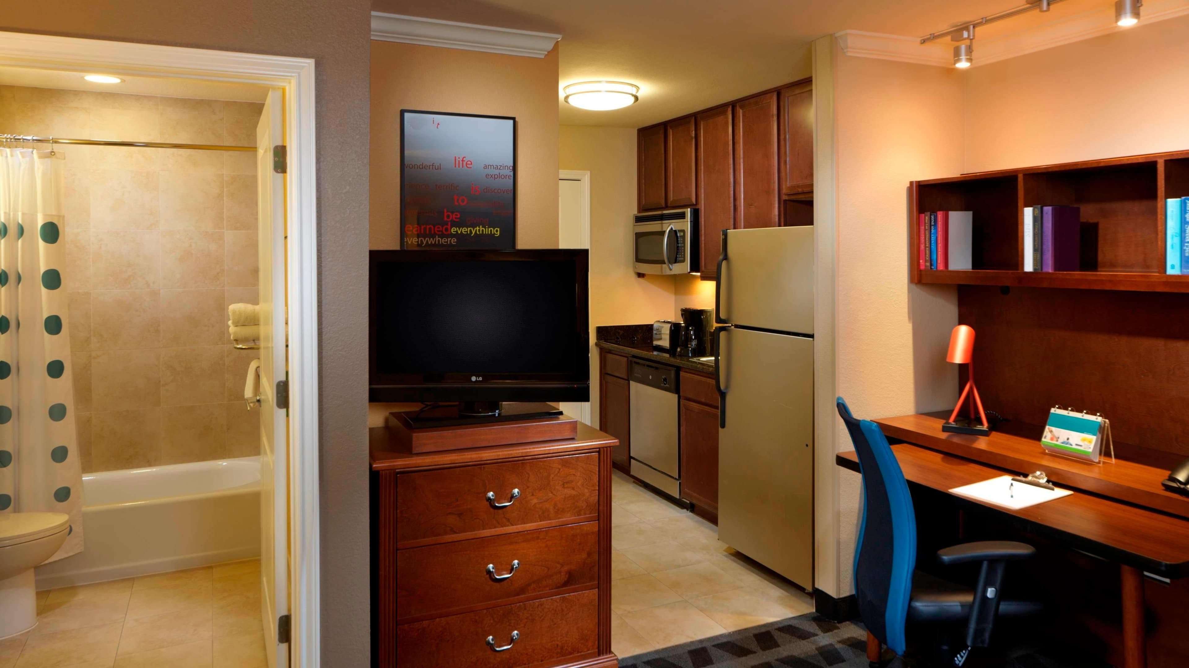 TownePlace Suites Houston Intercontinental Airport — 8