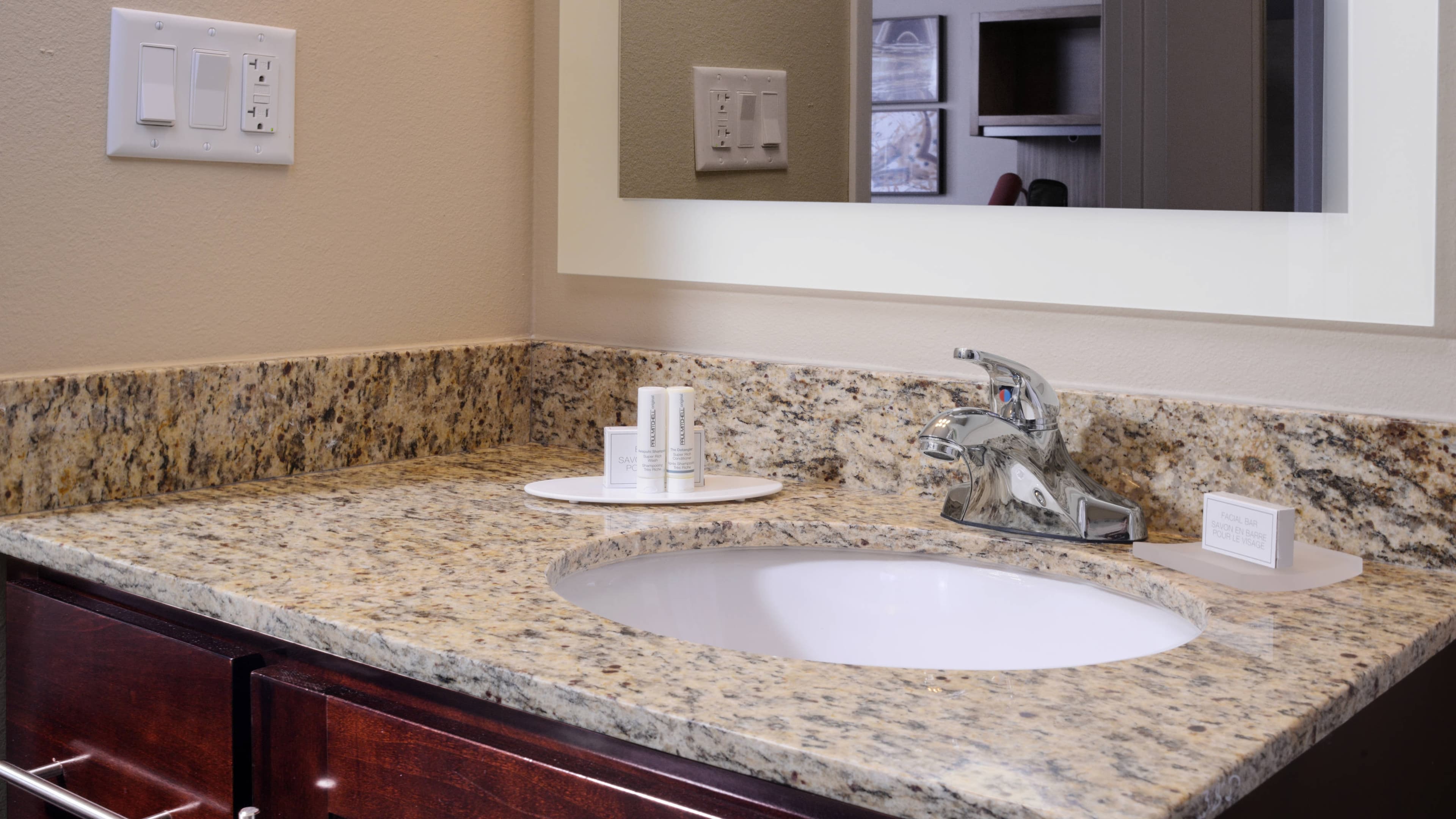 TownePlace Suites Houston Westchase - Image 4