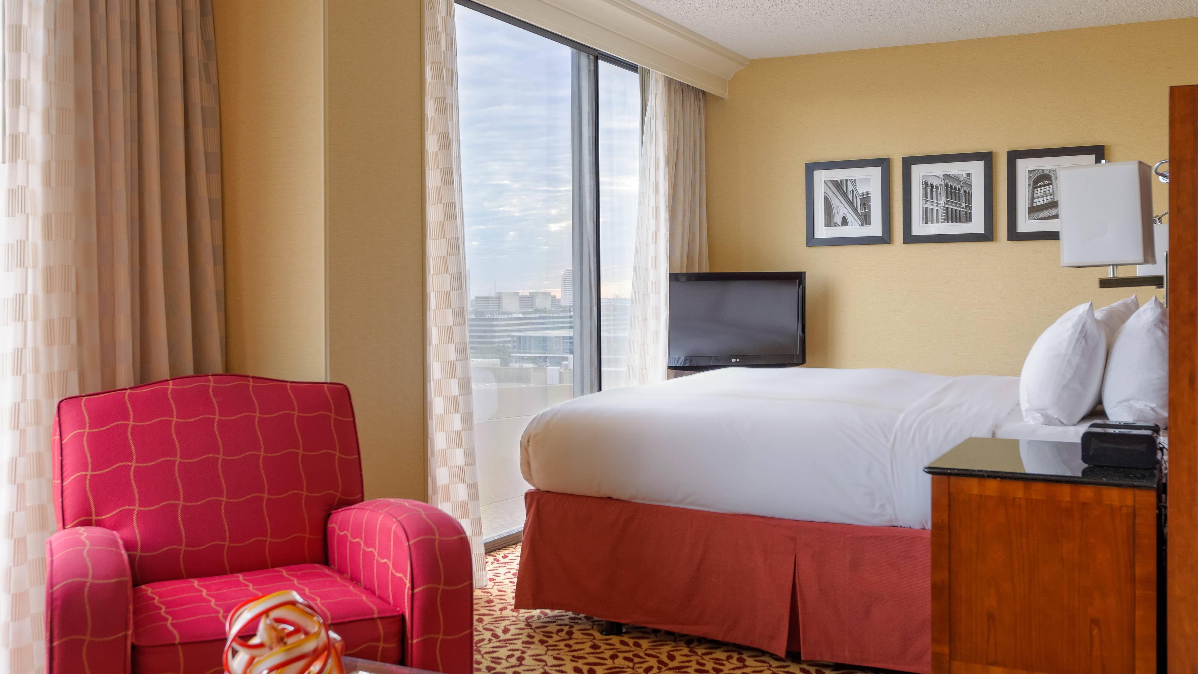 Houston Marriott West Loop by The Galleria — 16