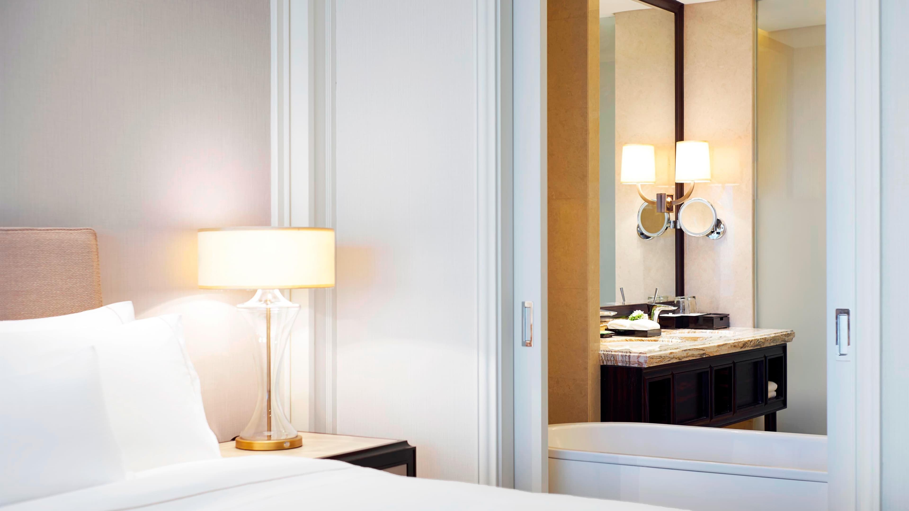 The Westin Zhujiajian Resort, Zhoushan - Image 3