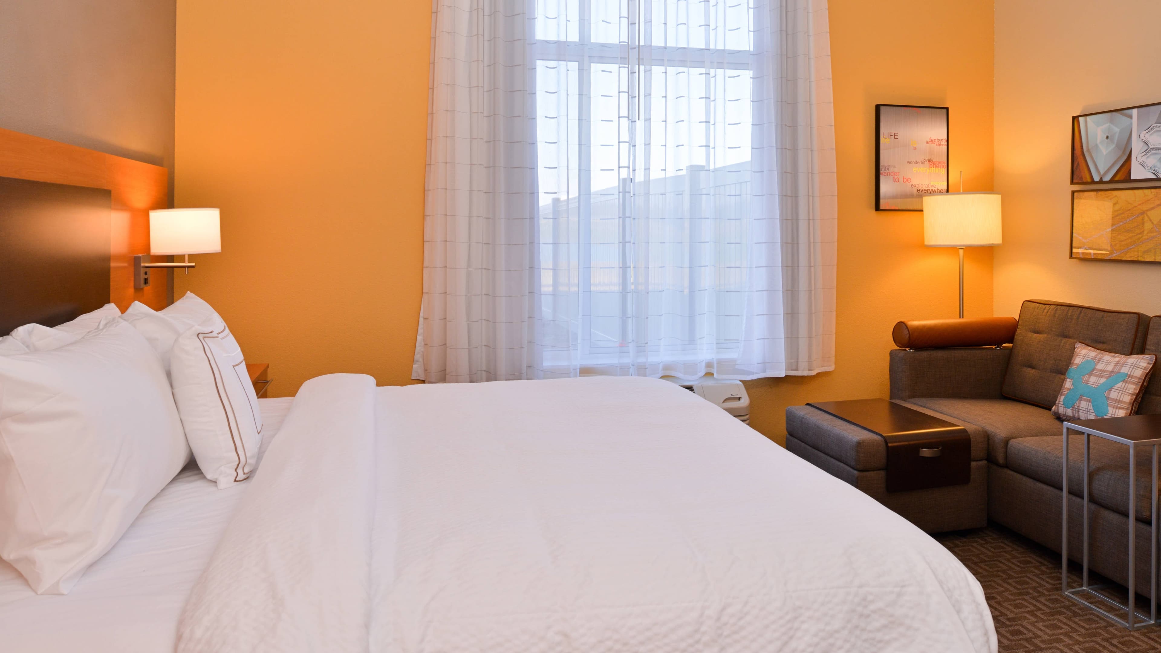 TownePlace Suites Huntsville West/Redstone Gateway - Image 4