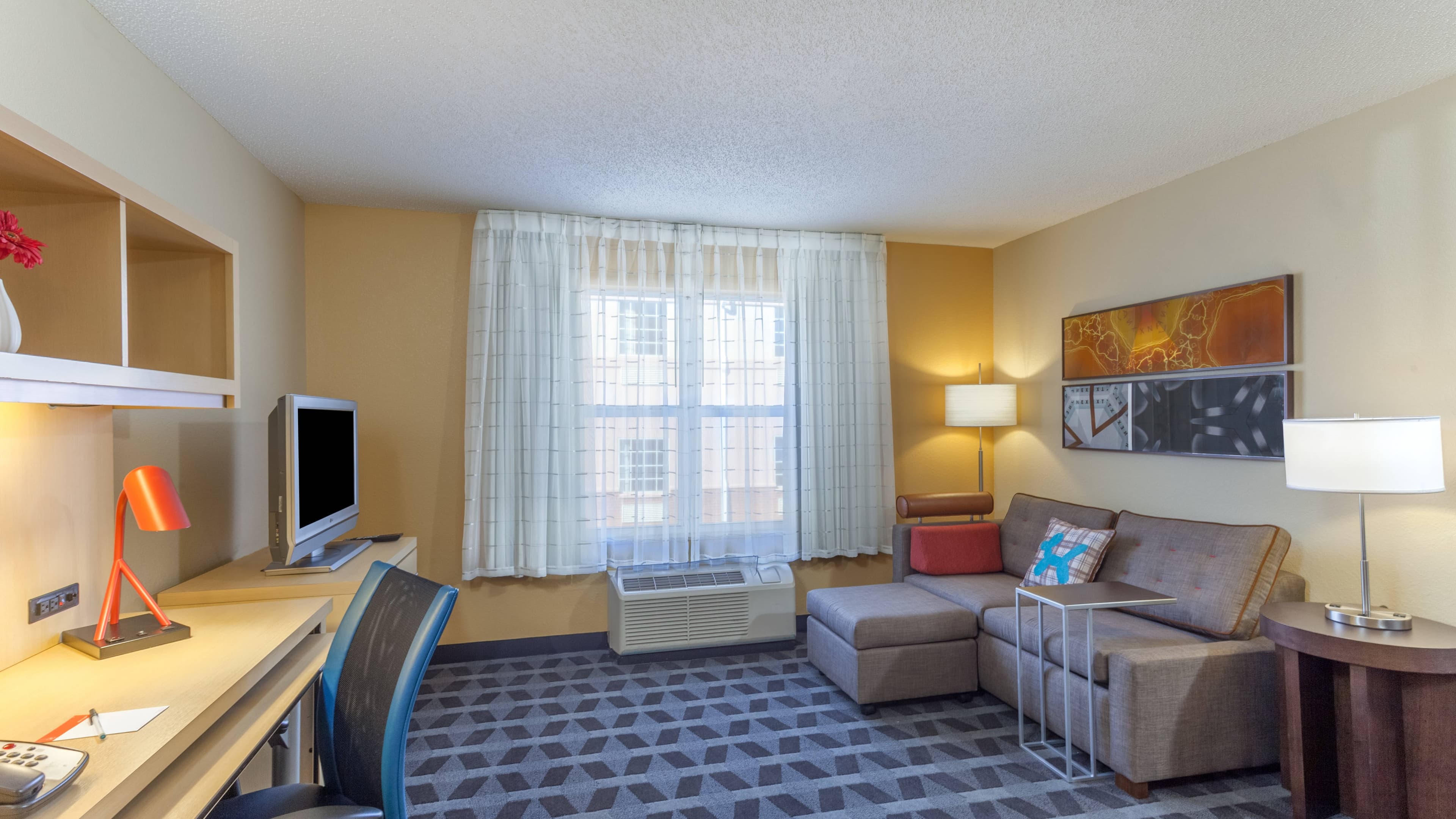 TownePlace Suites Huntsville — 11