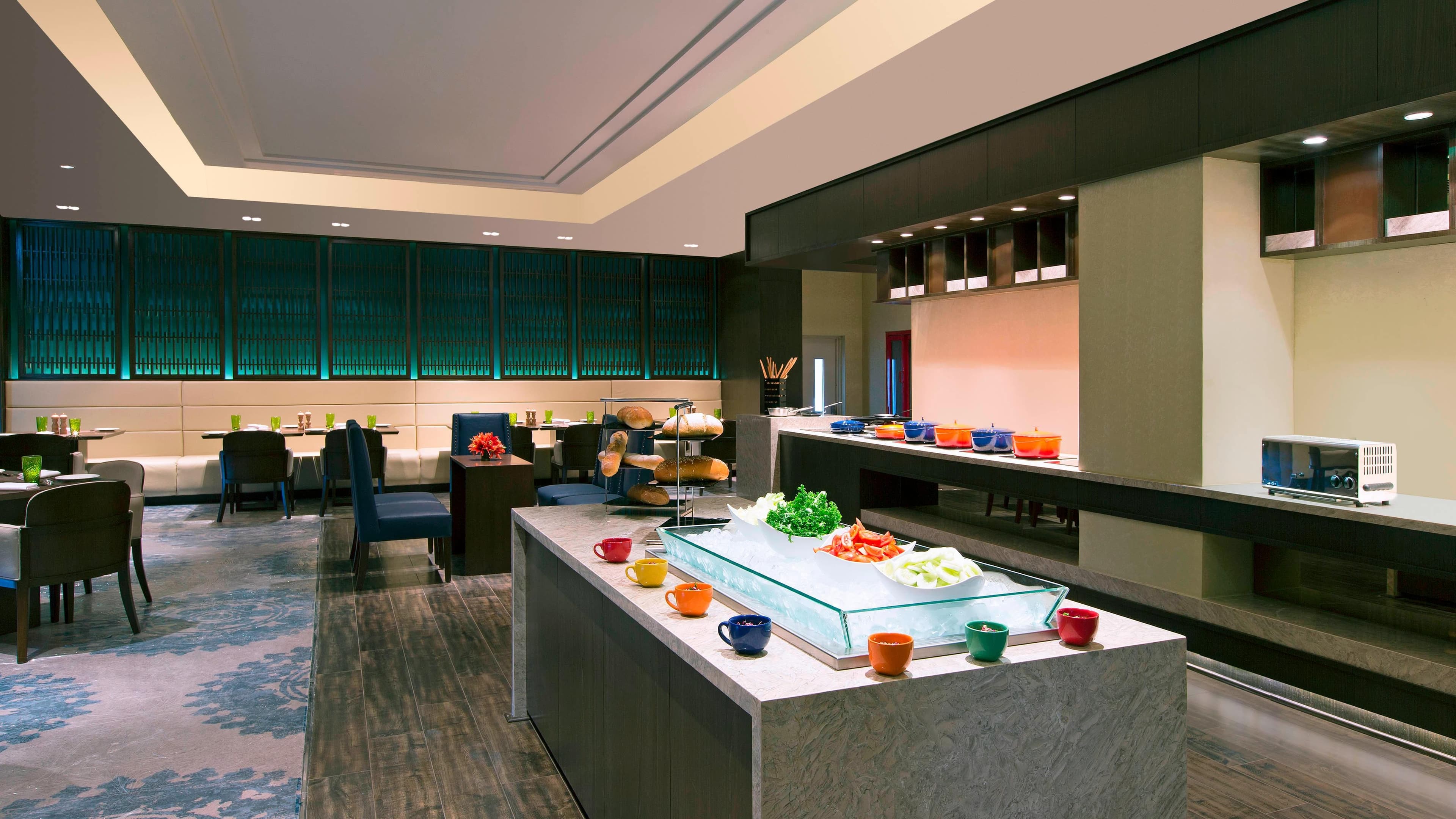 Sheraton Hyderabad Hotel - Image 5