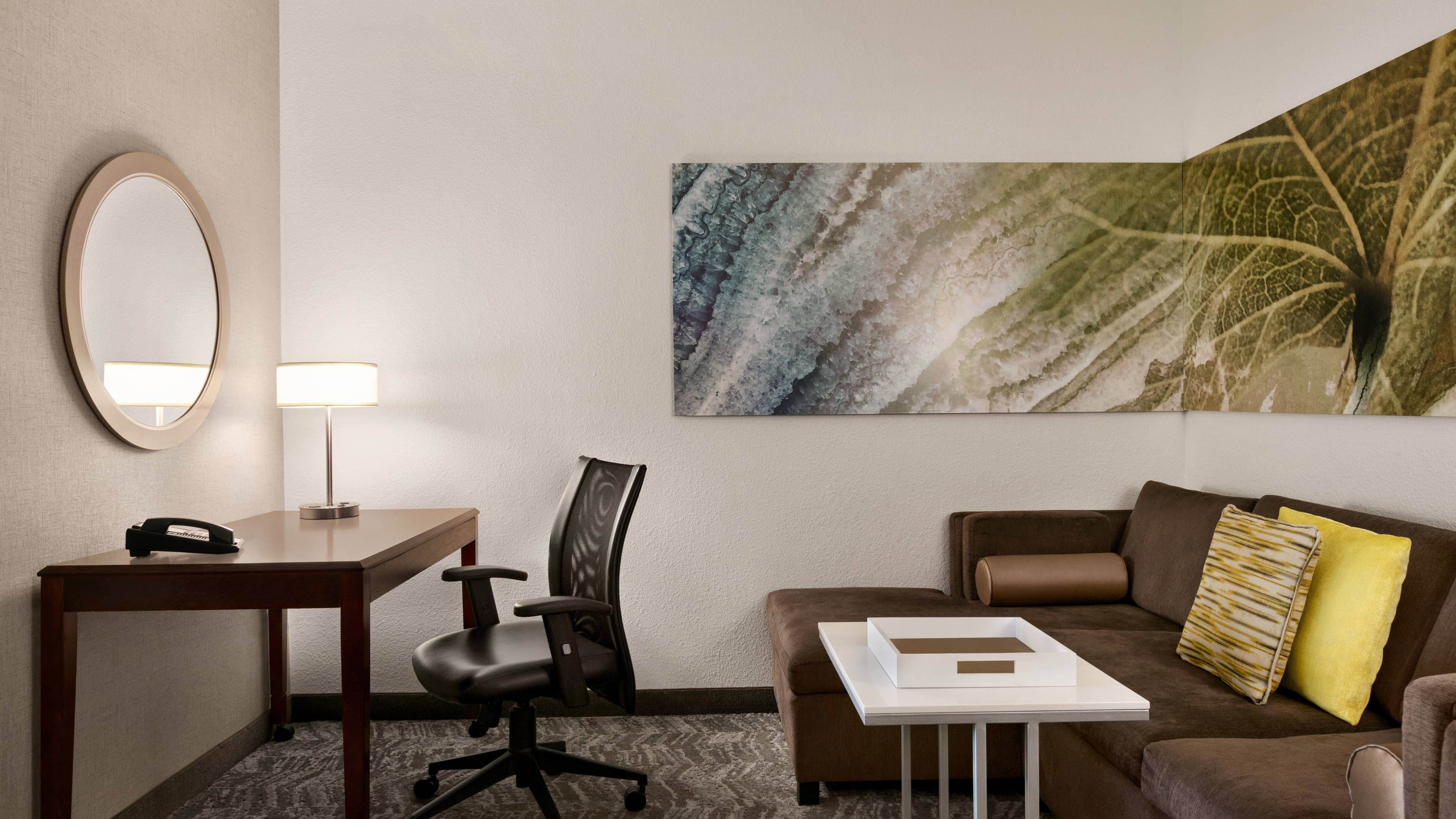 Suite - Image 3
