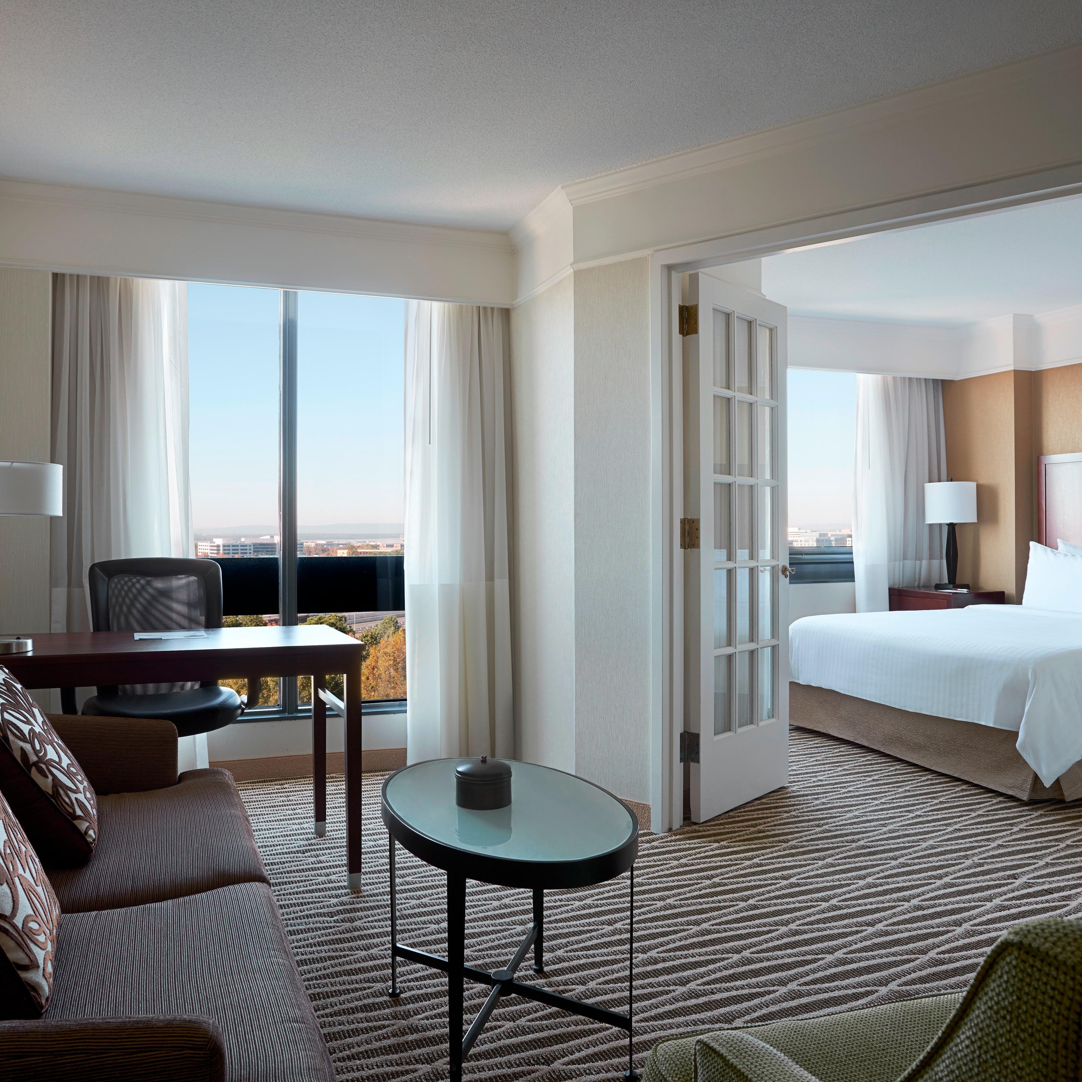 Washington Dulles Marriott Suites - Image 1