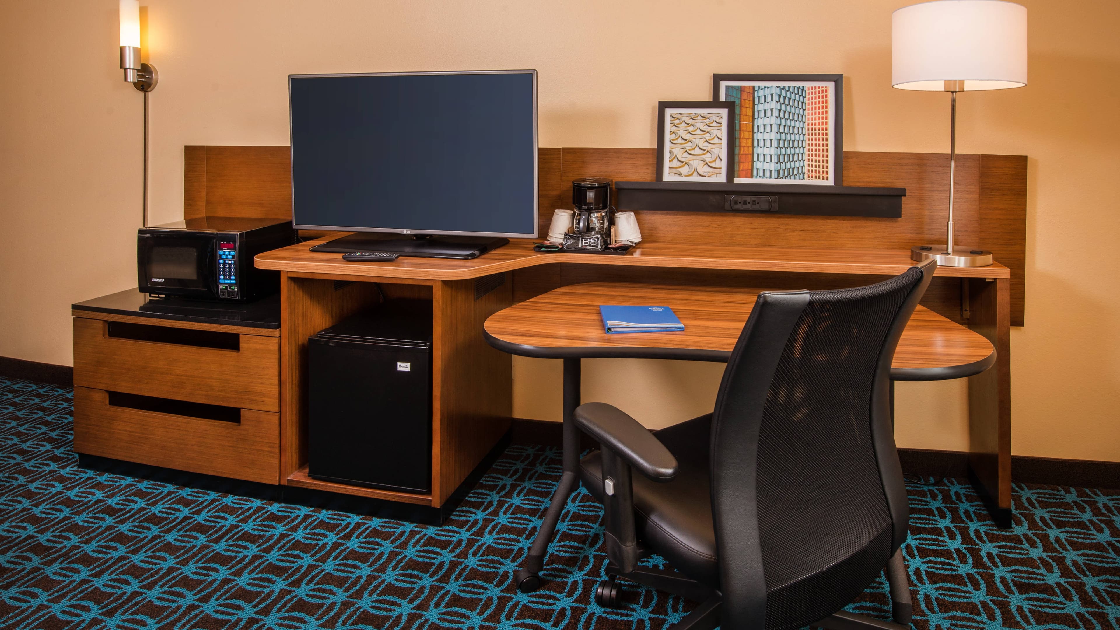 Fairfield Inn & Suites Dulles Airport Chantilly - Image 3