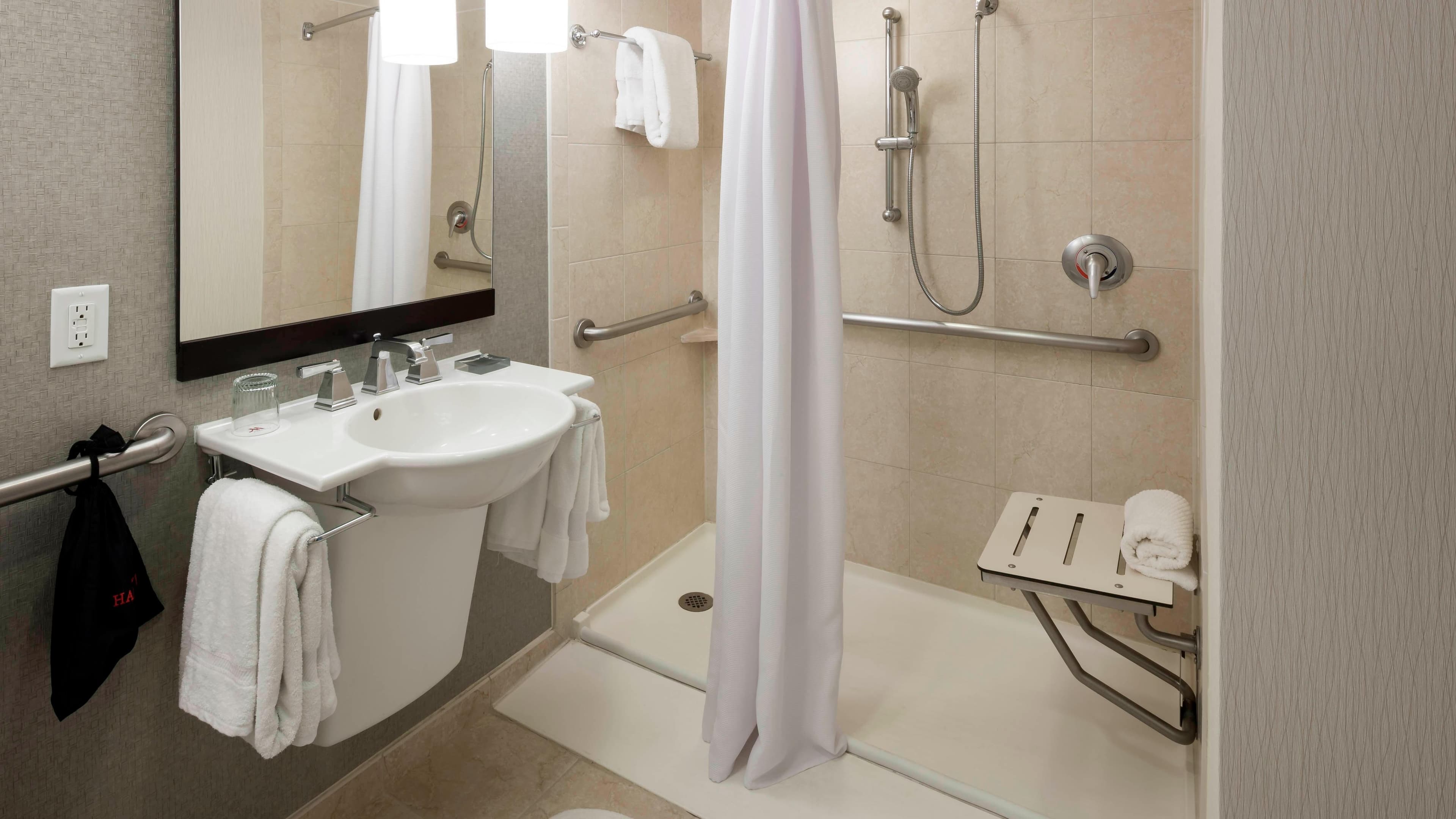 Fairfax Marriott at Fair Oaks - Image 5